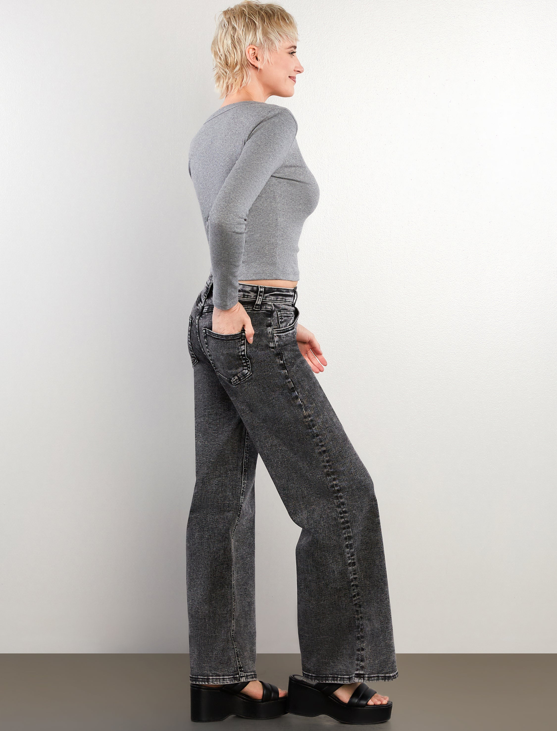 Happy-go-Lucky High Rise Wide-Leg Jeans