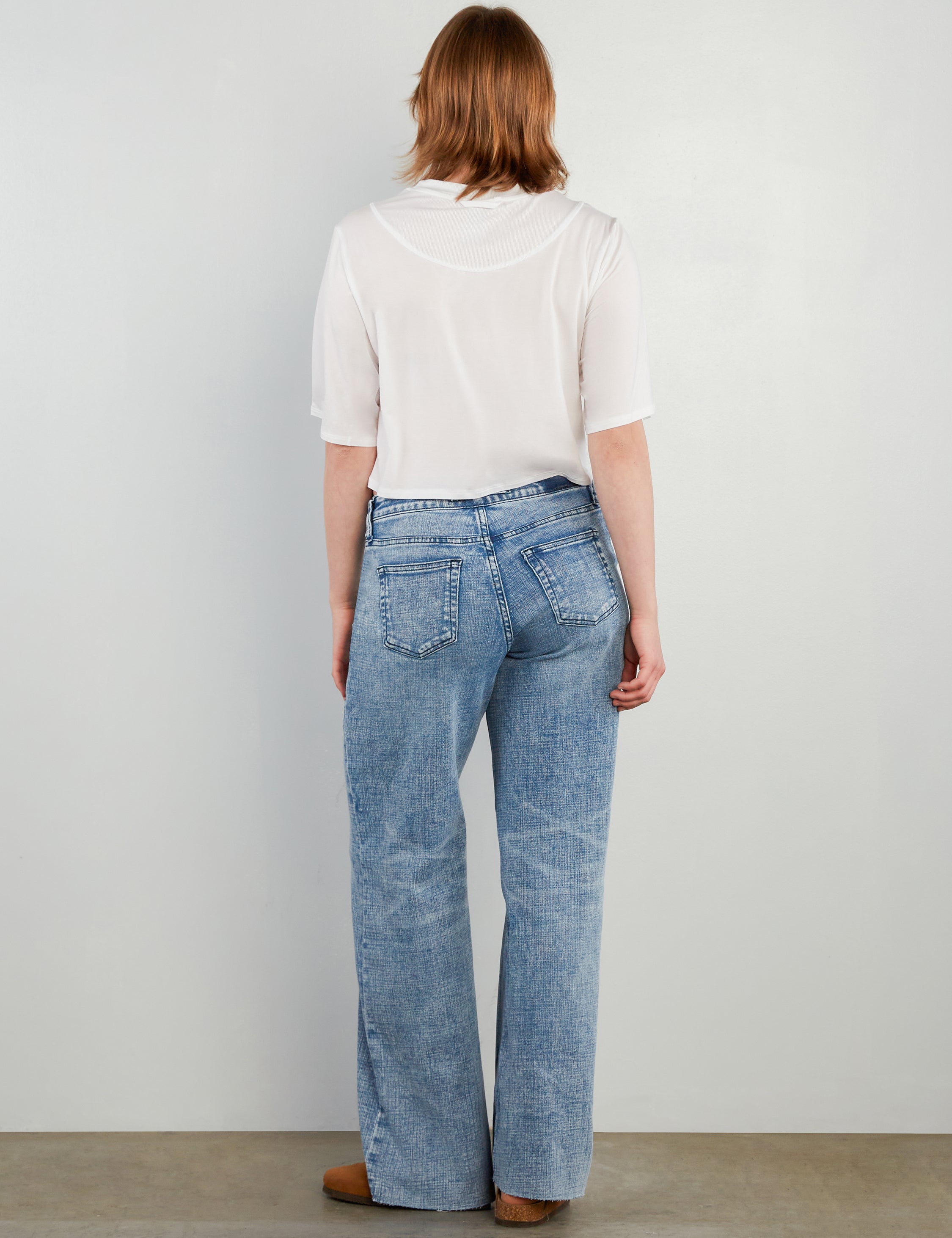 Raw Edge Wide Leg Jeans
