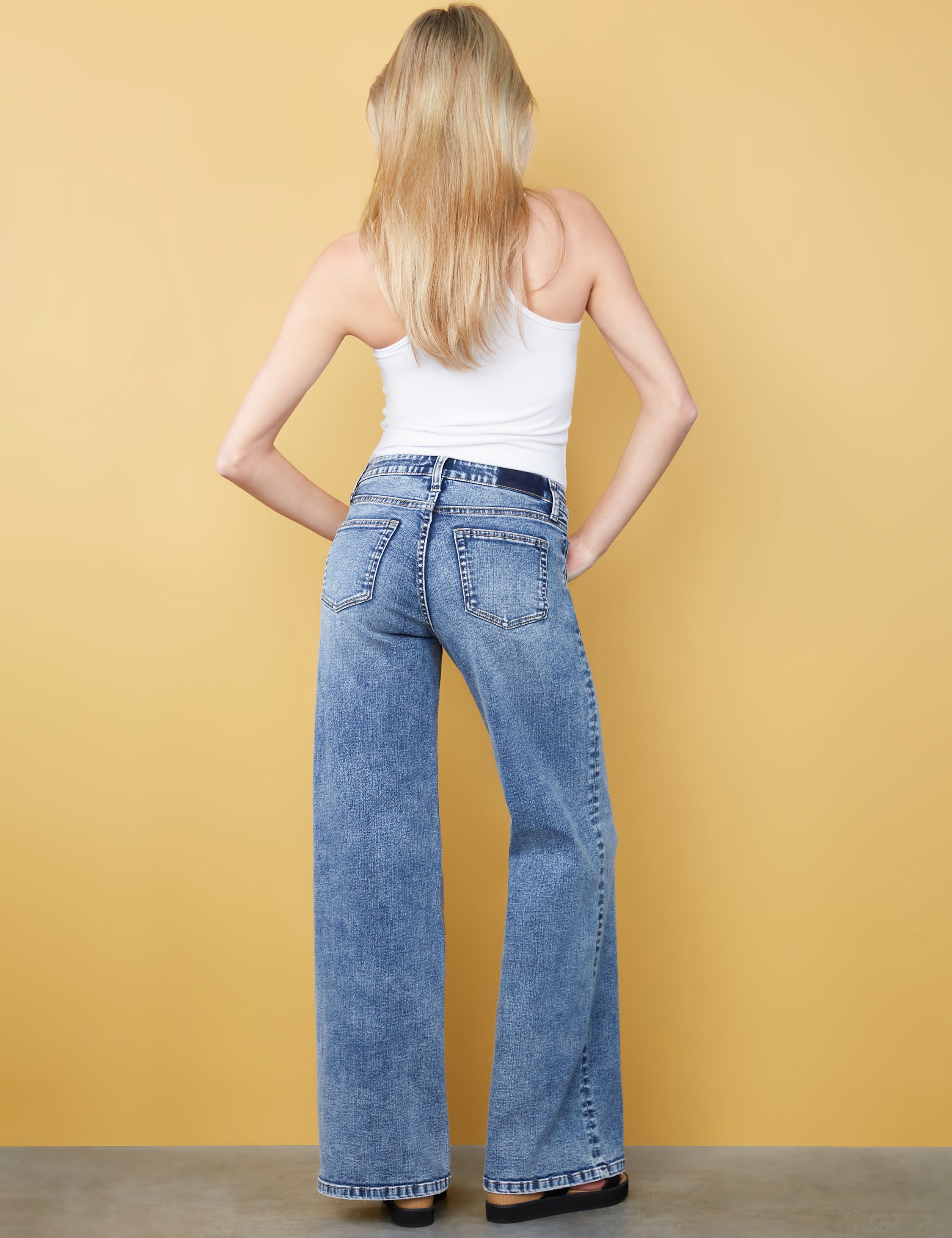 Wide Leg Jeans