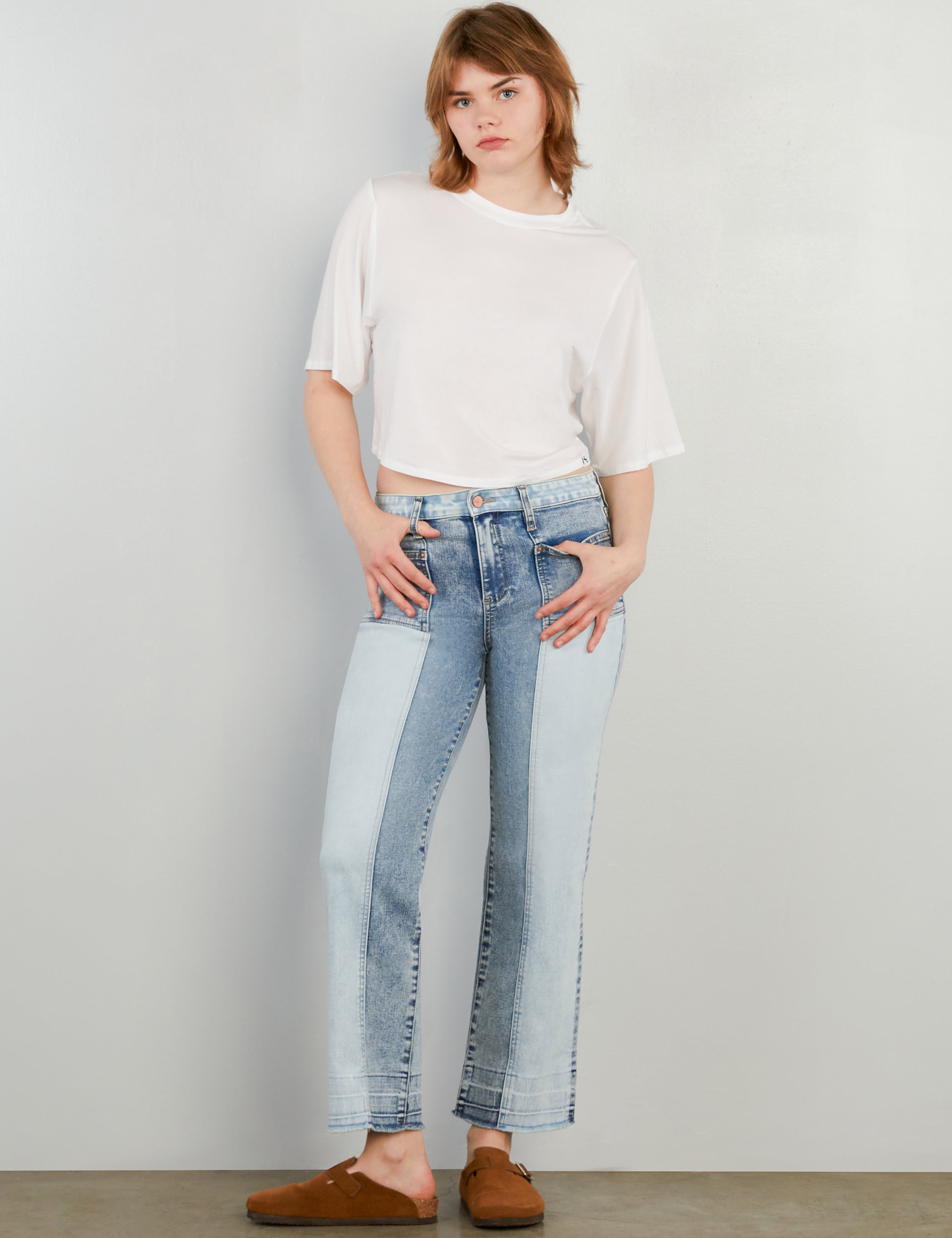 Women's Pieced Released Straight Jeans - Hint of Blu