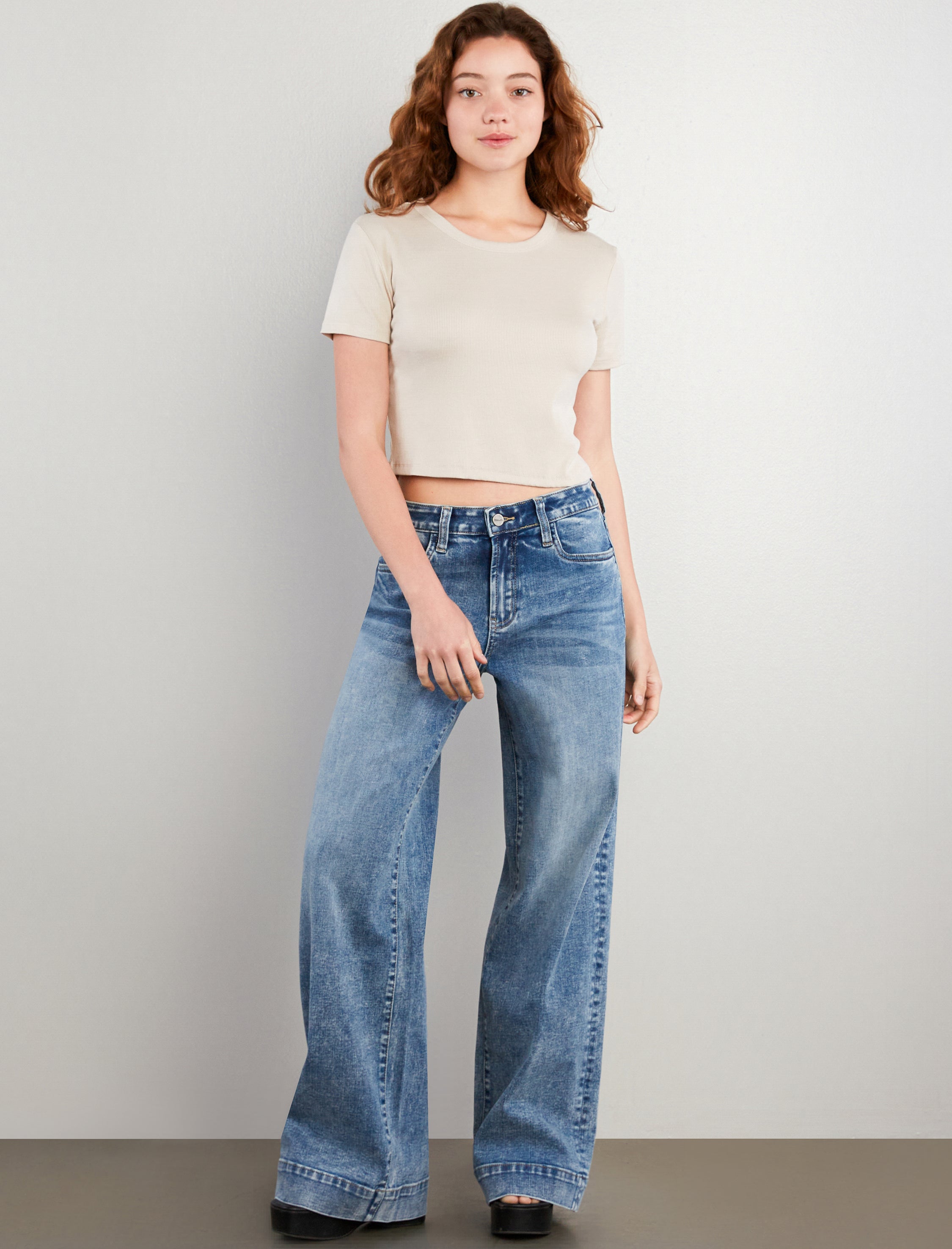 Relaxed Mighty Wide Leg Jeans