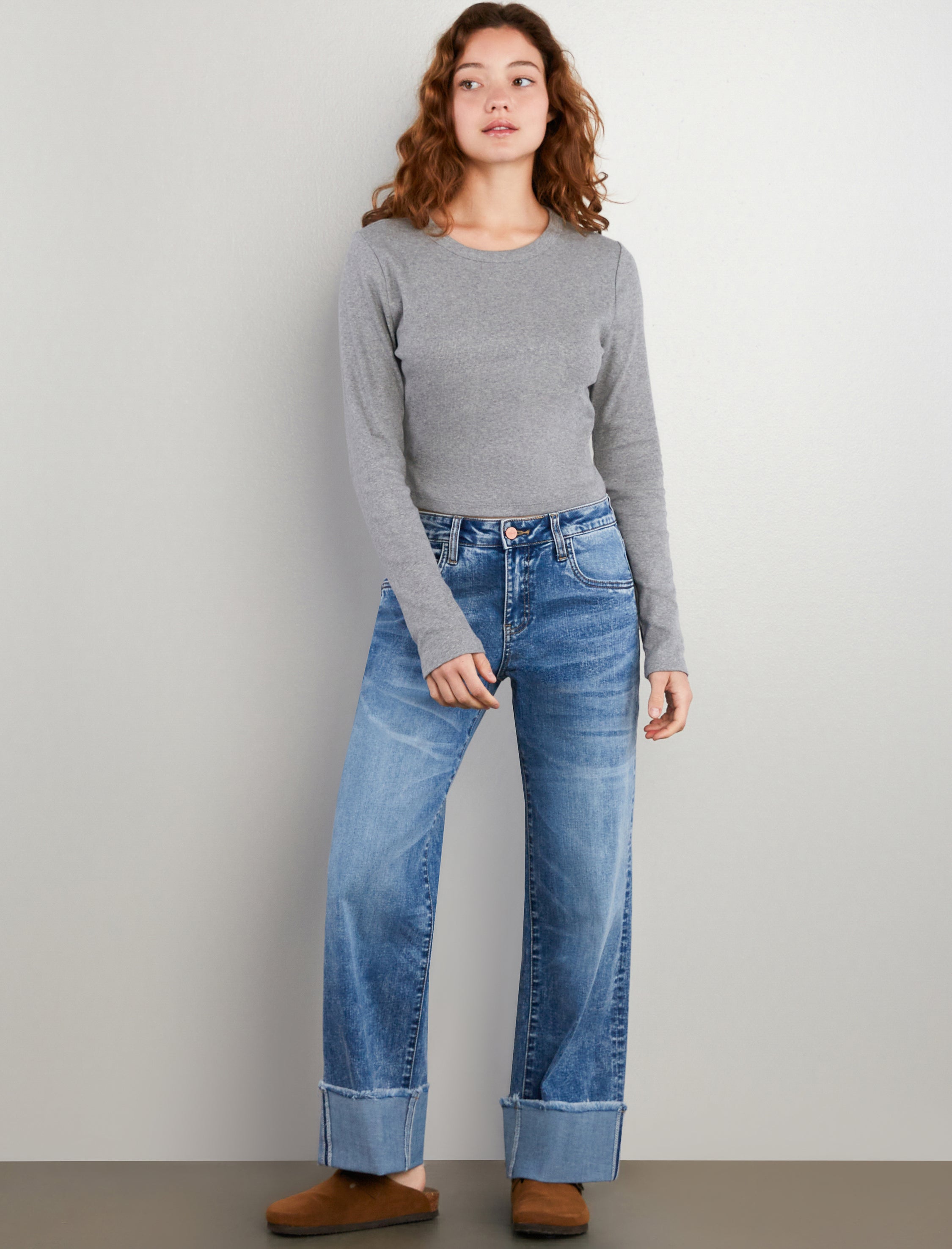 Women's Relaxed Straight Jeans - Hint of Blu
