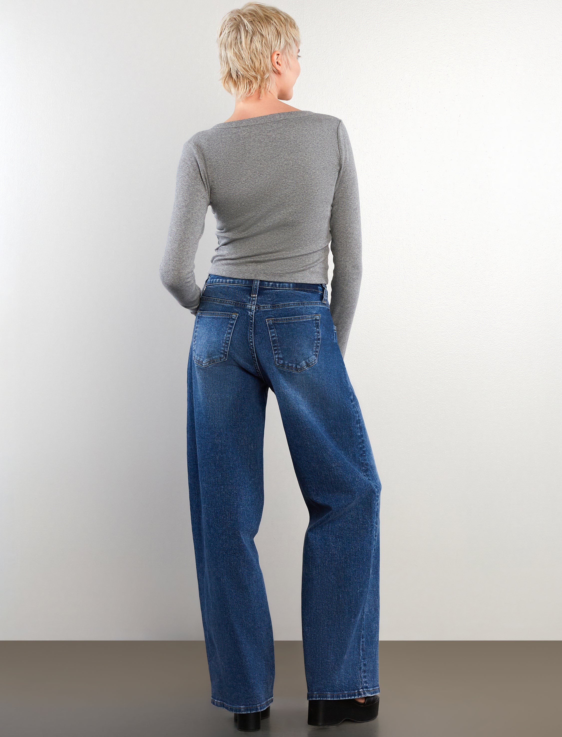 Zoe Wide Leg Jeans