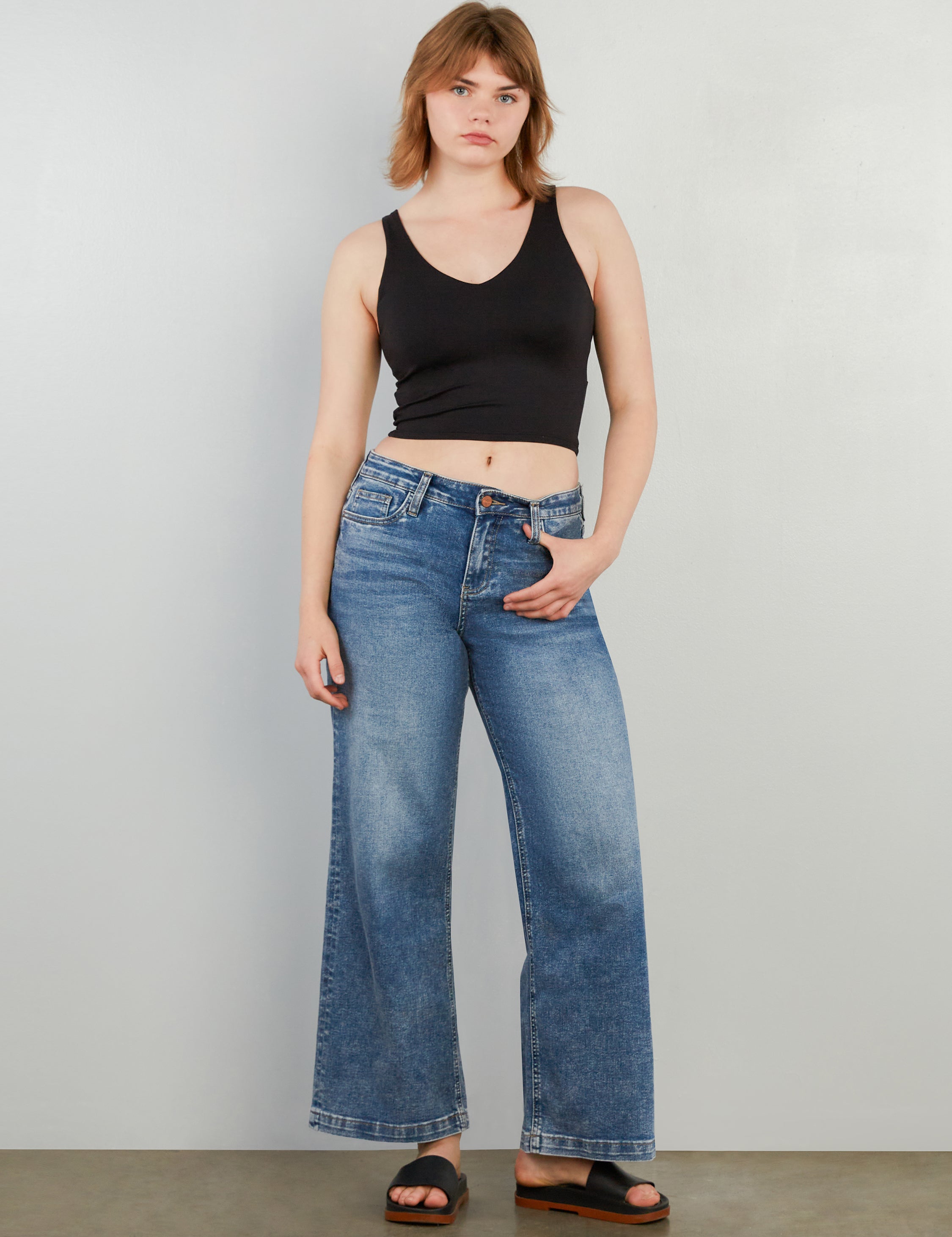 Clever Hi-Rise Straight Jeans