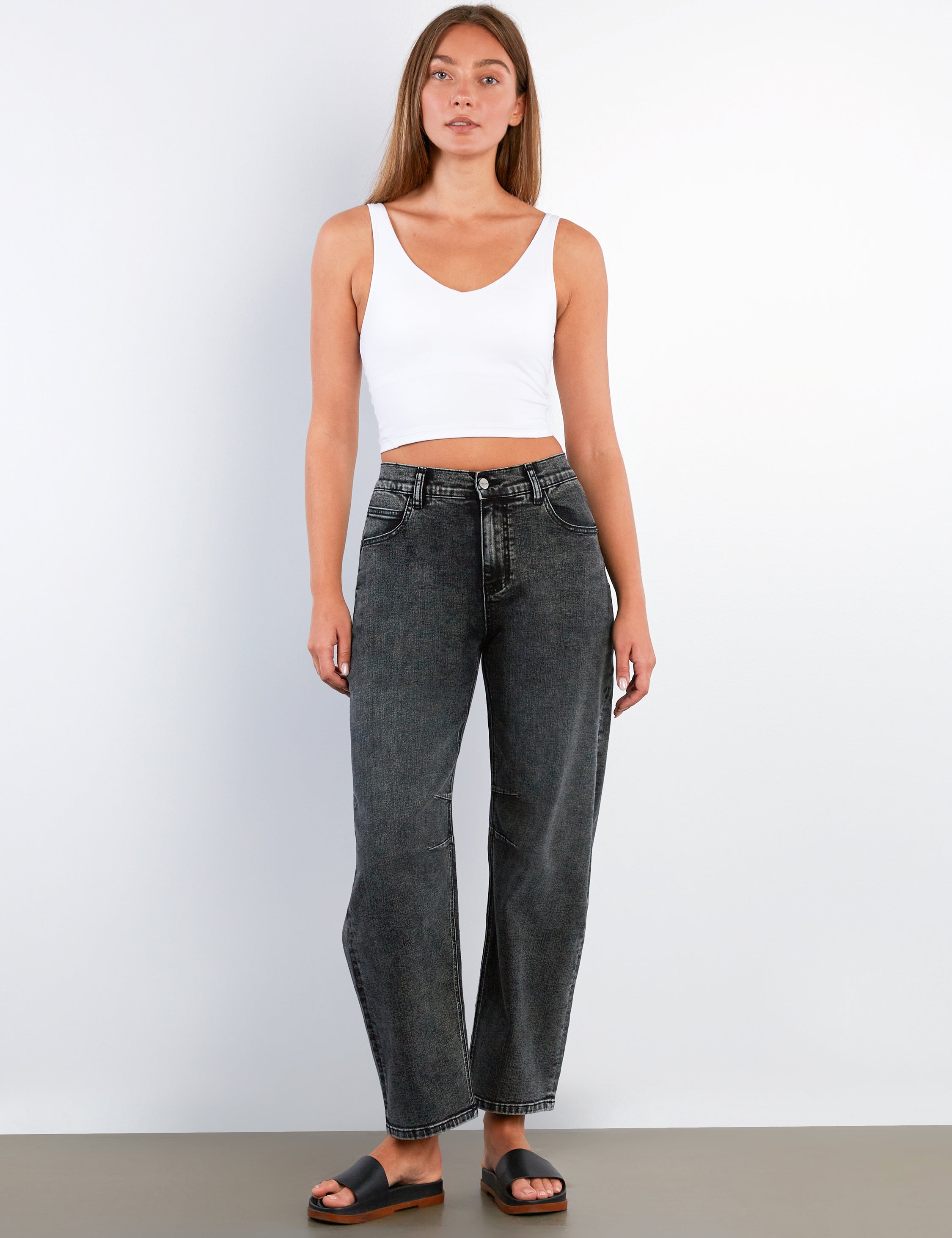 Women's Valerie Straight Barrel Jeans - Hint of Blu