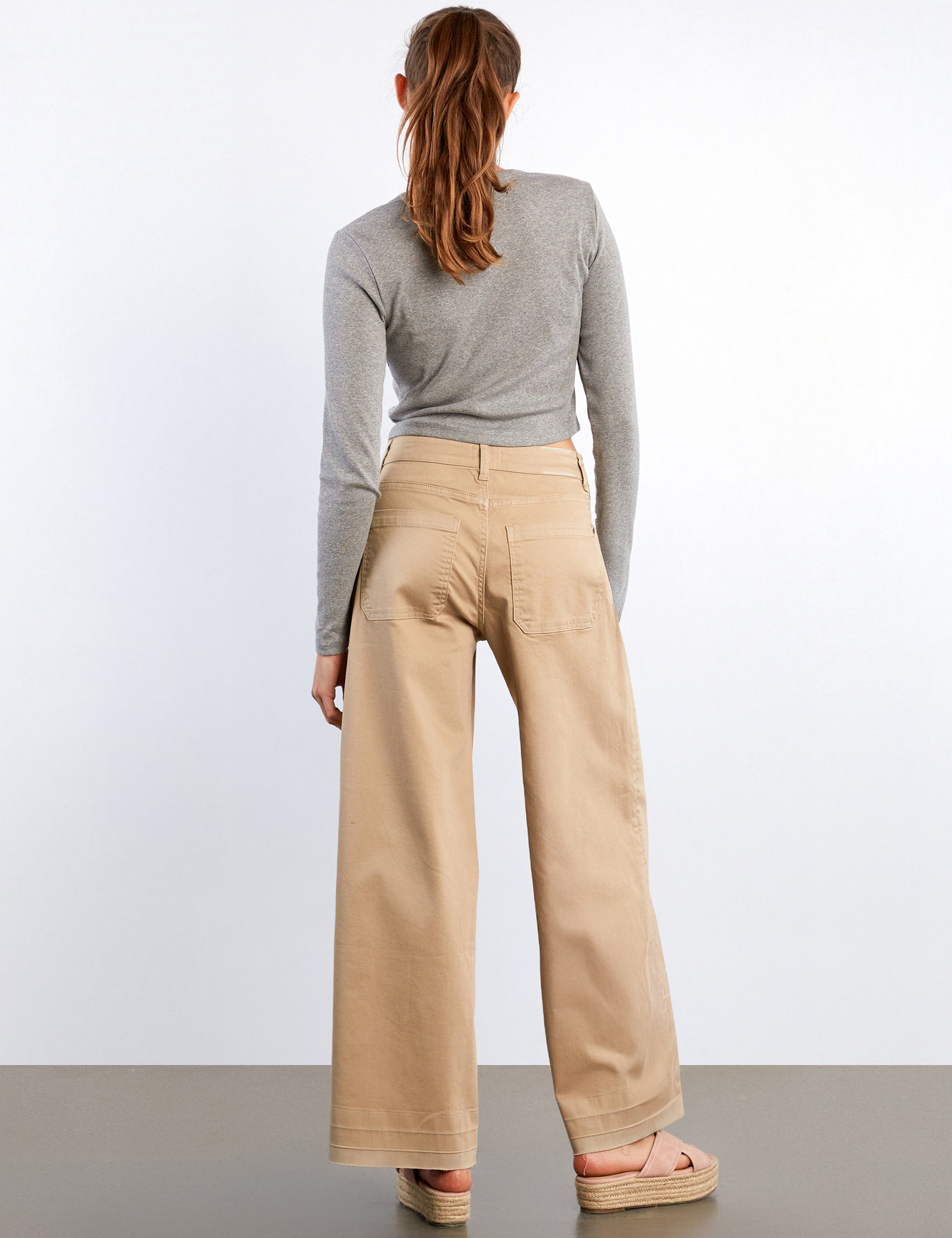 Lucy Wide-Leg Patch Pocket Jeans
