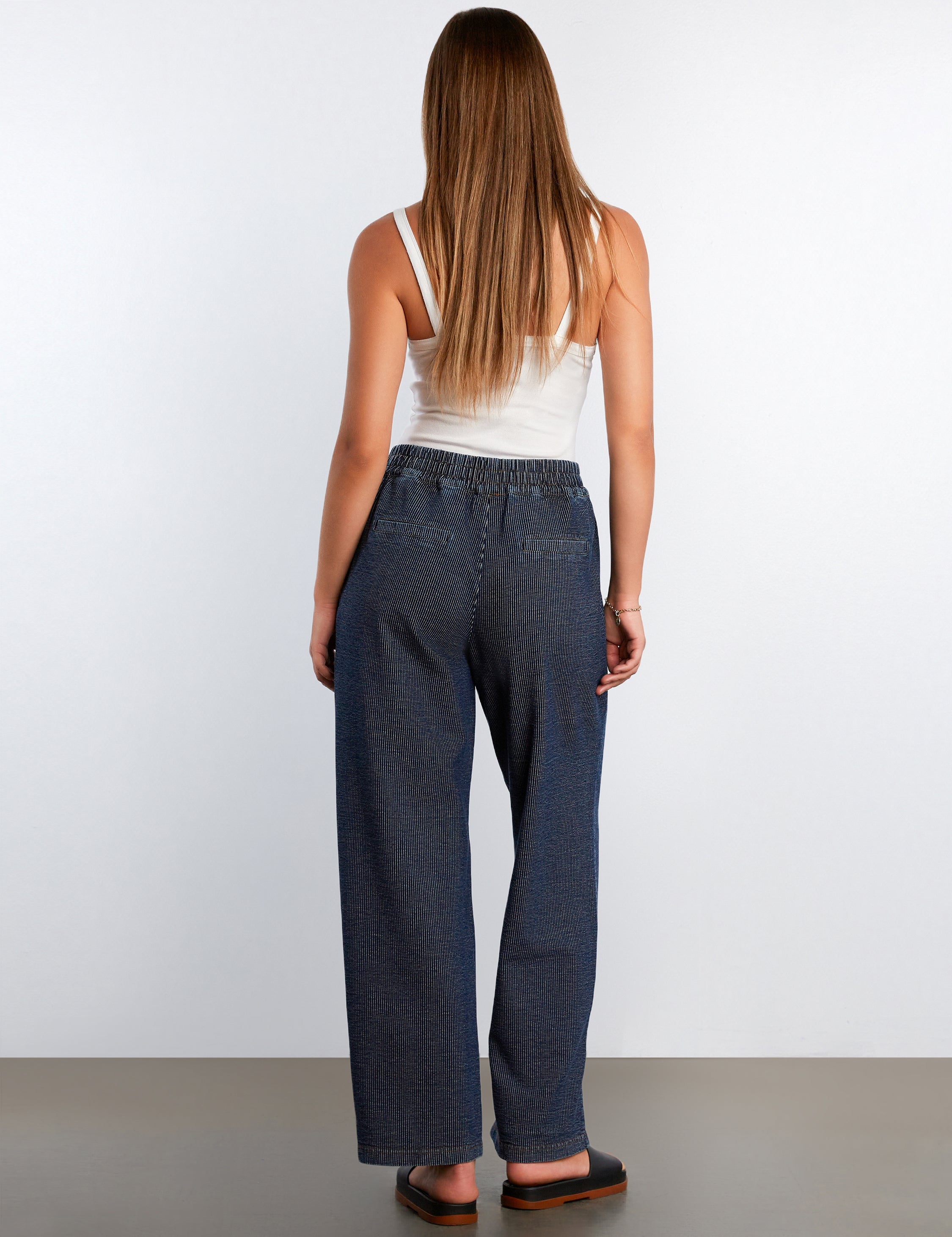 Button Free Knit Denim Jeans