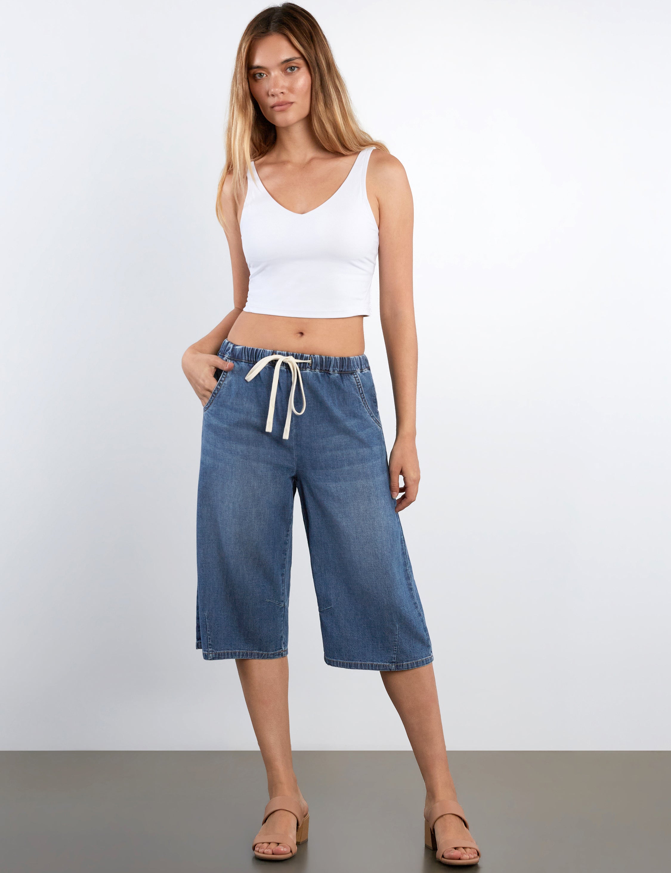 Relaxed Tie Jorts