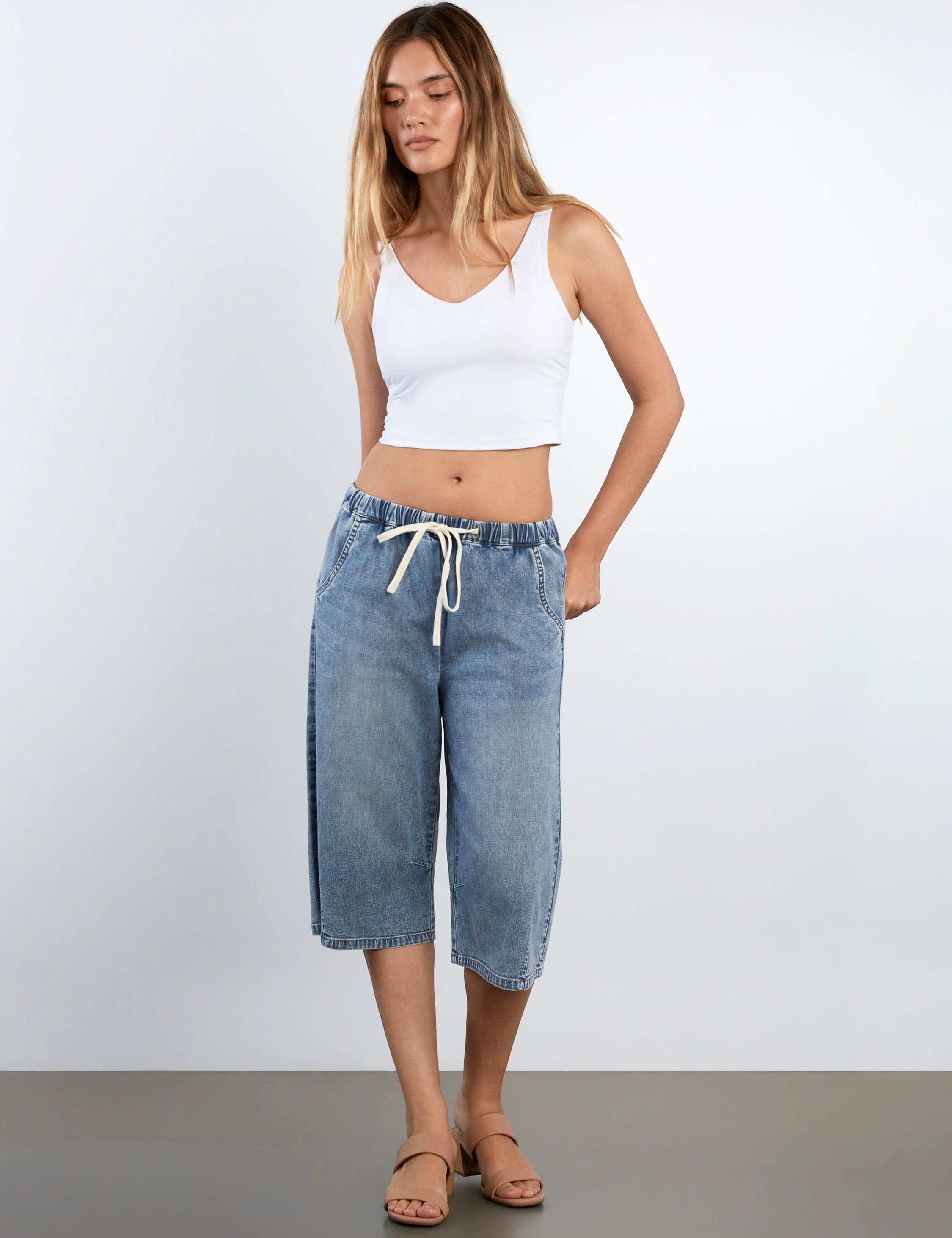 Relaxed Tie Jorts
