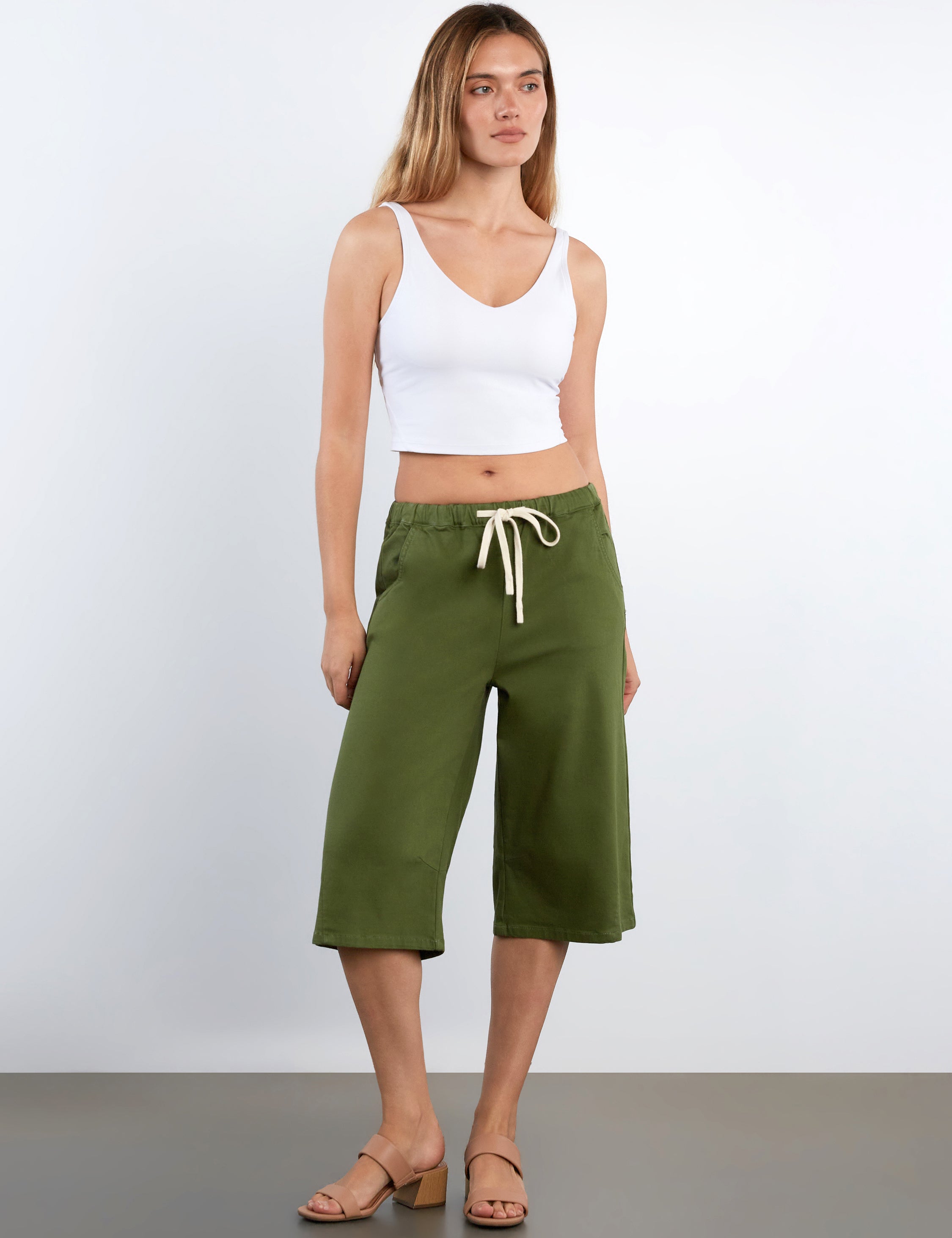 Relaxed Tie Jorts