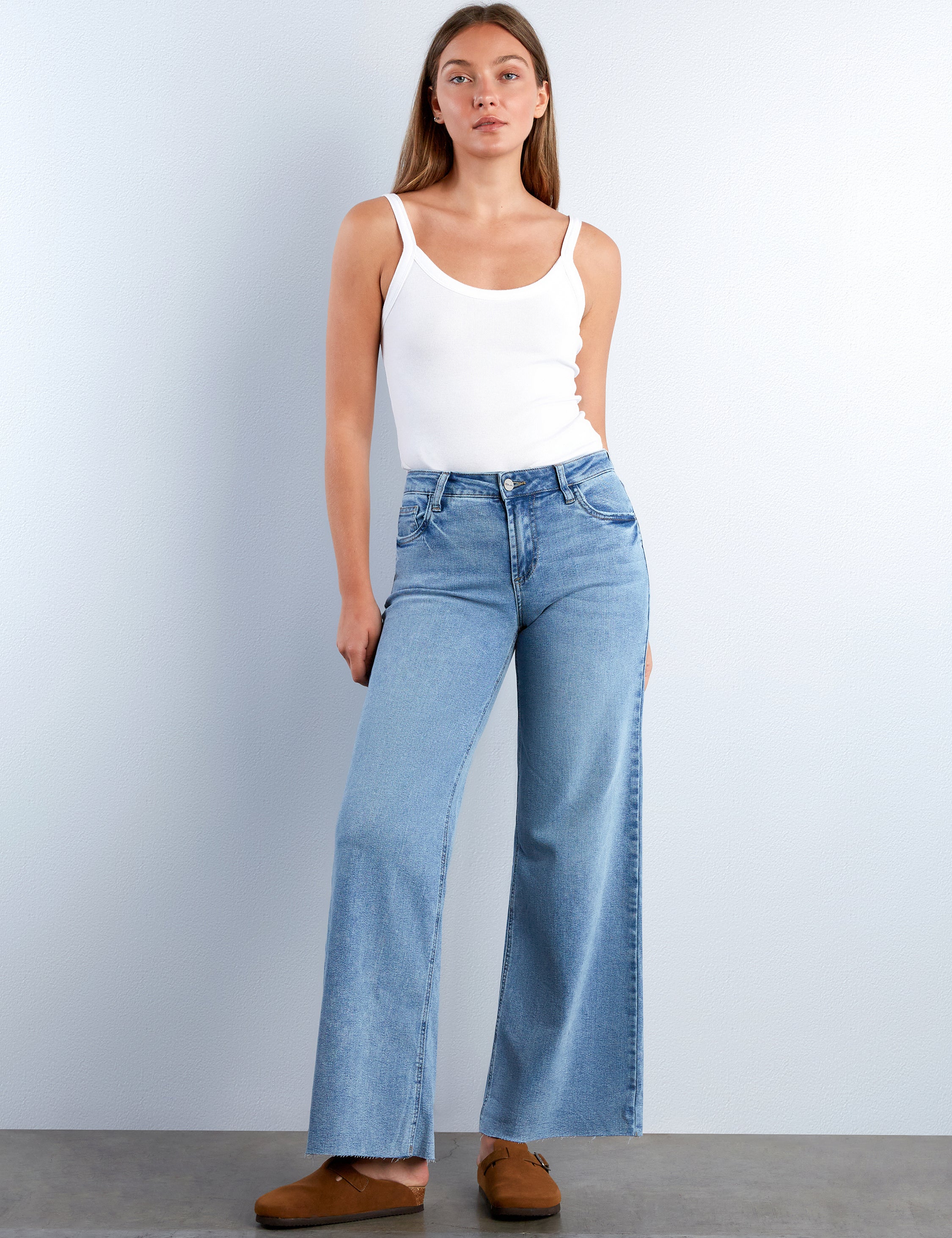 Women's High Rise Wide Leg Jeans - Hint of Blu