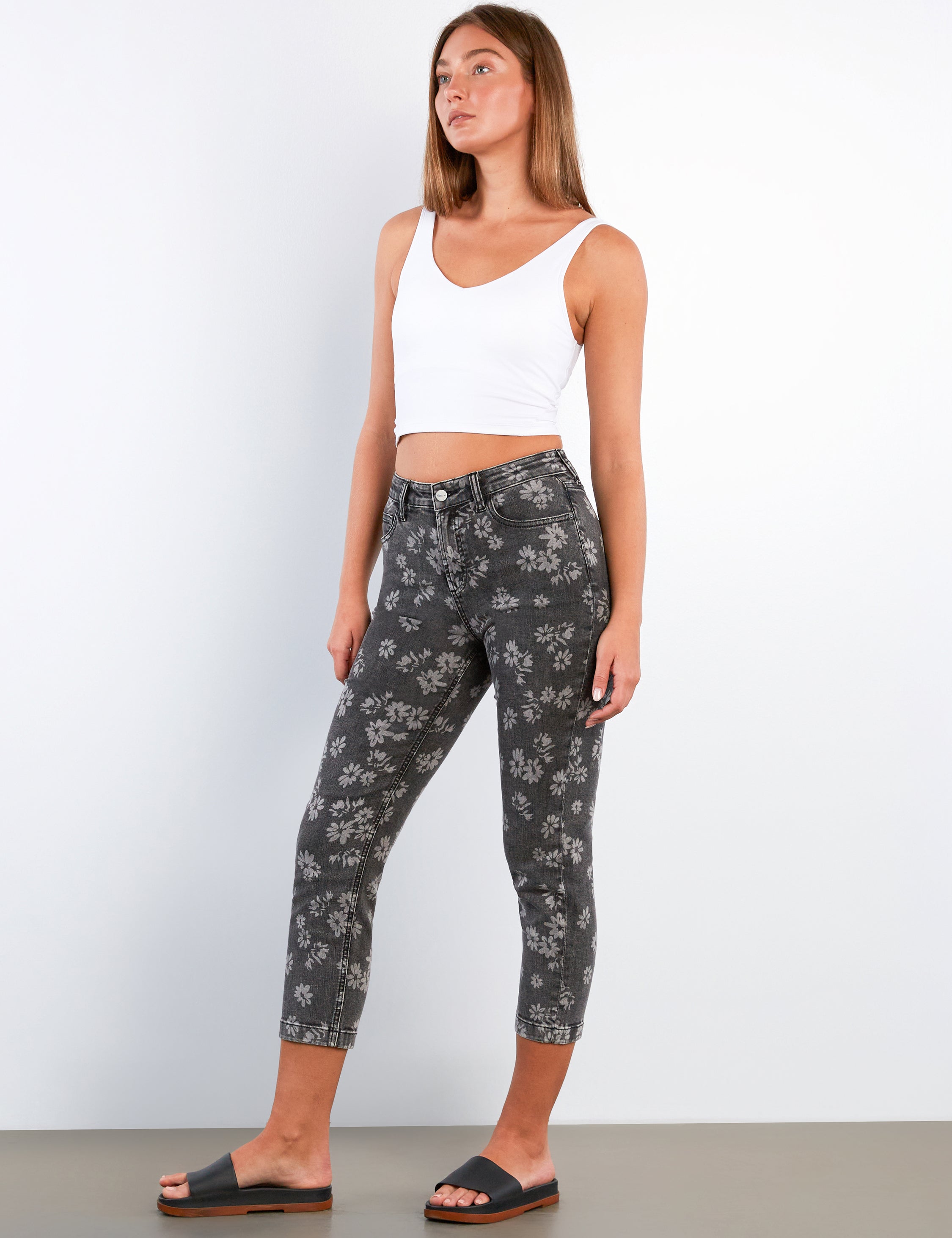 Women's High Rise Slim Straight Jeans - Hint of Blu
