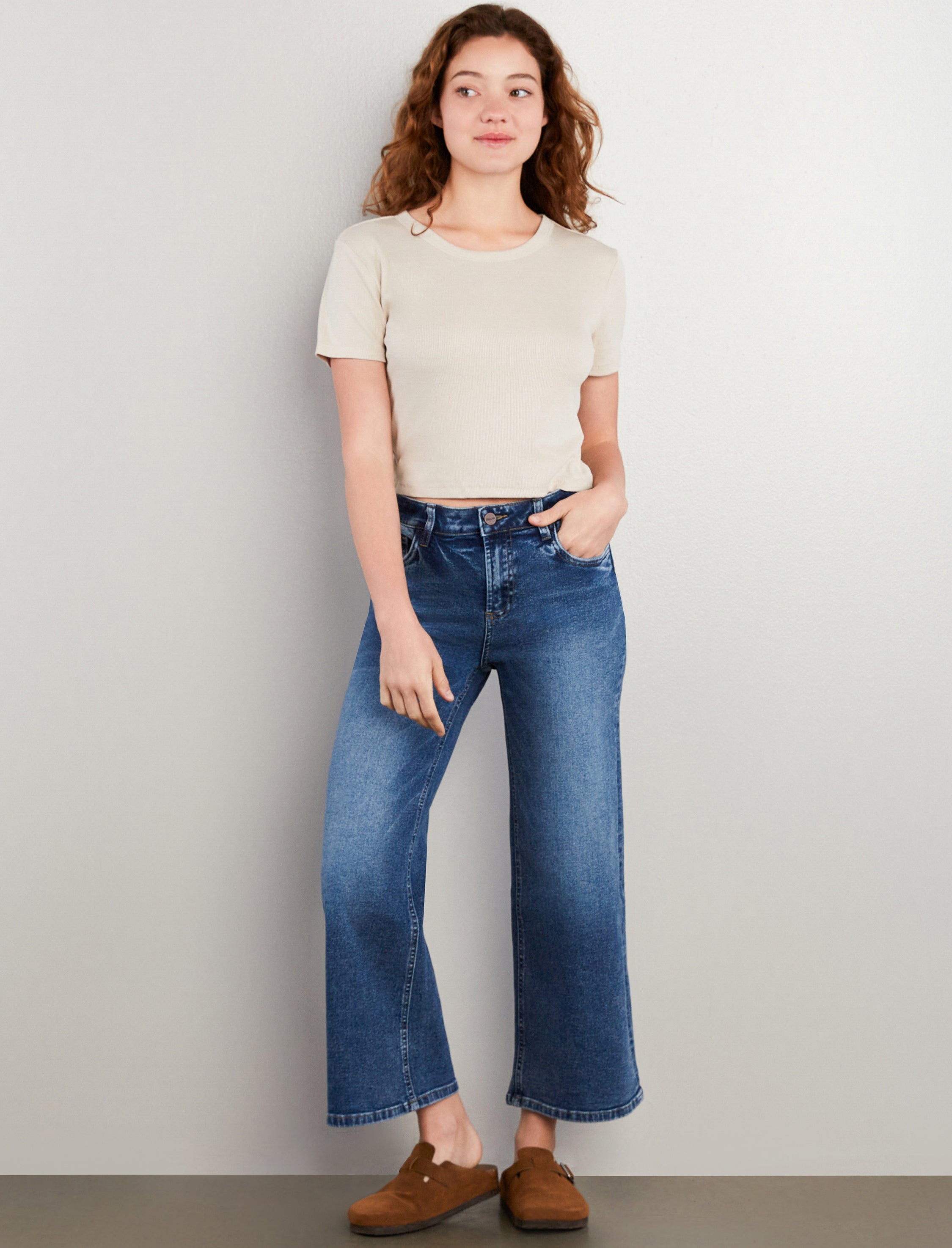 Women's Merry Cropped High Rise Jeans - Hint of Blu