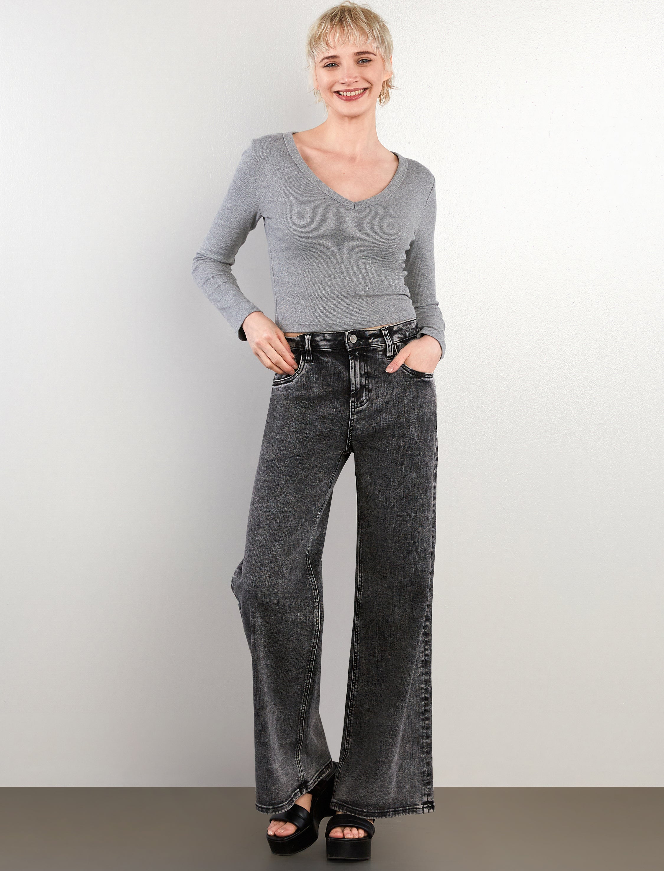 Happy-go-Lucky High Rise Wide-Leg Jeans