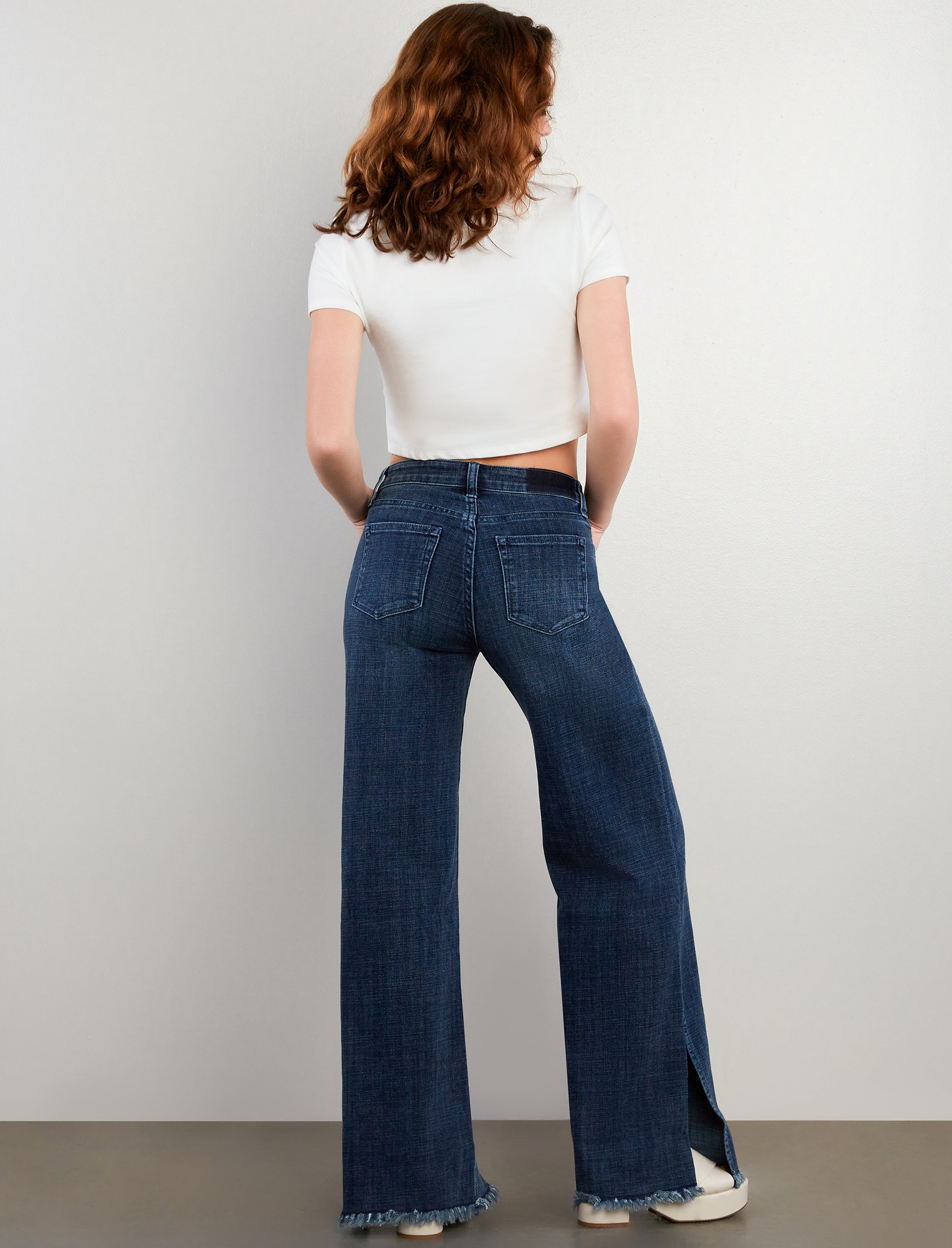 Split Wide-Leg Jeans