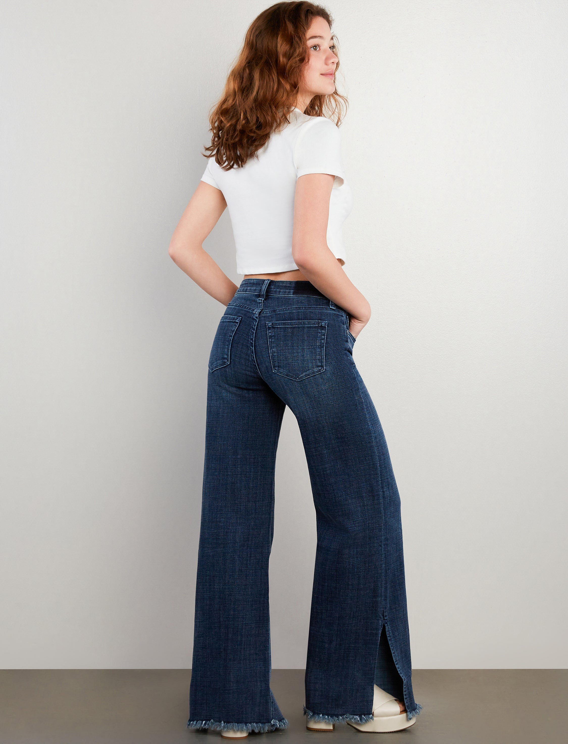 Split Wide-Leg Jeans