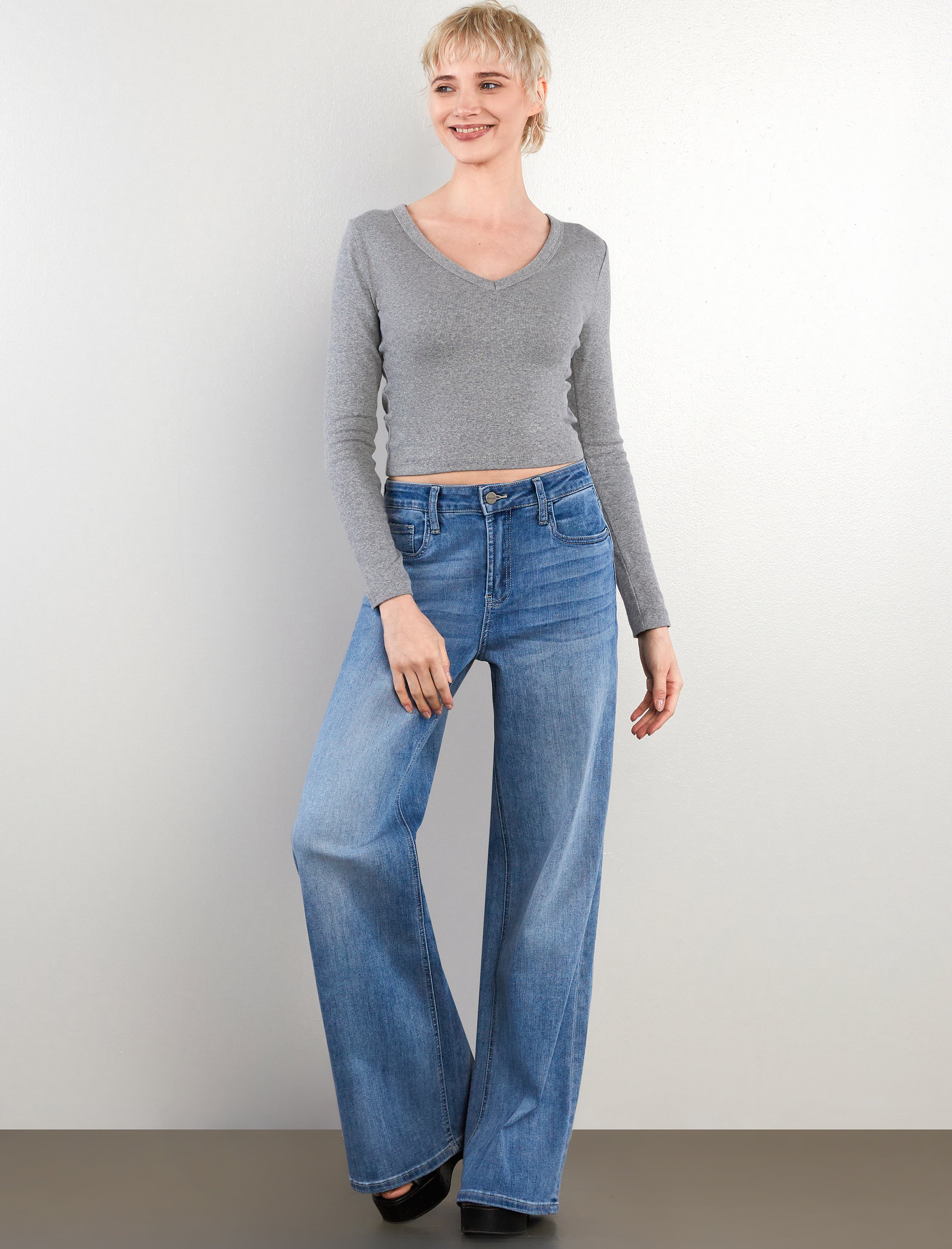 Women's Classic Wide Leg Jeans - Hint of Blu