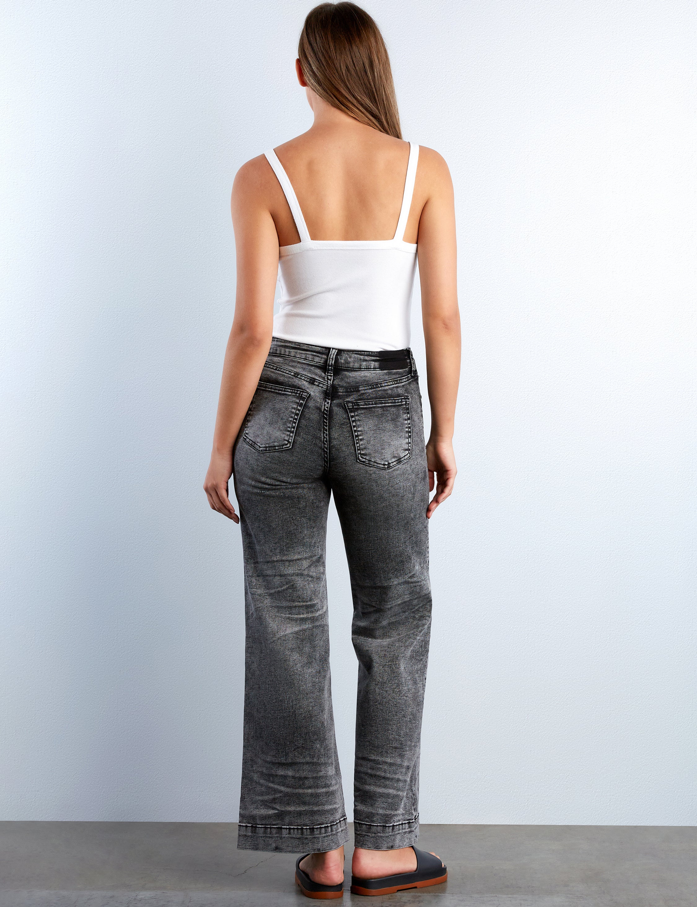 Love Wide-Leg Jeans