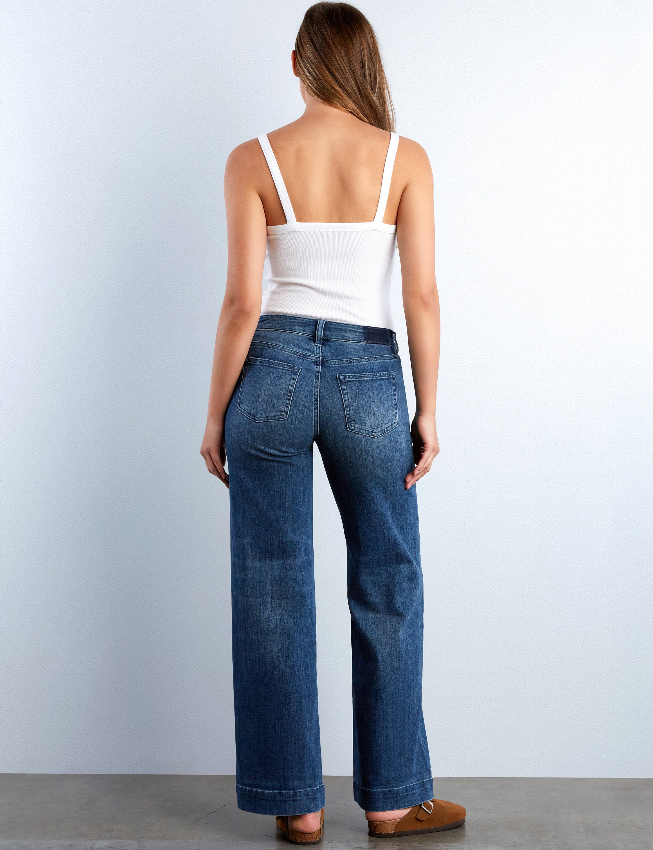 Love Wide-Leg Jeans