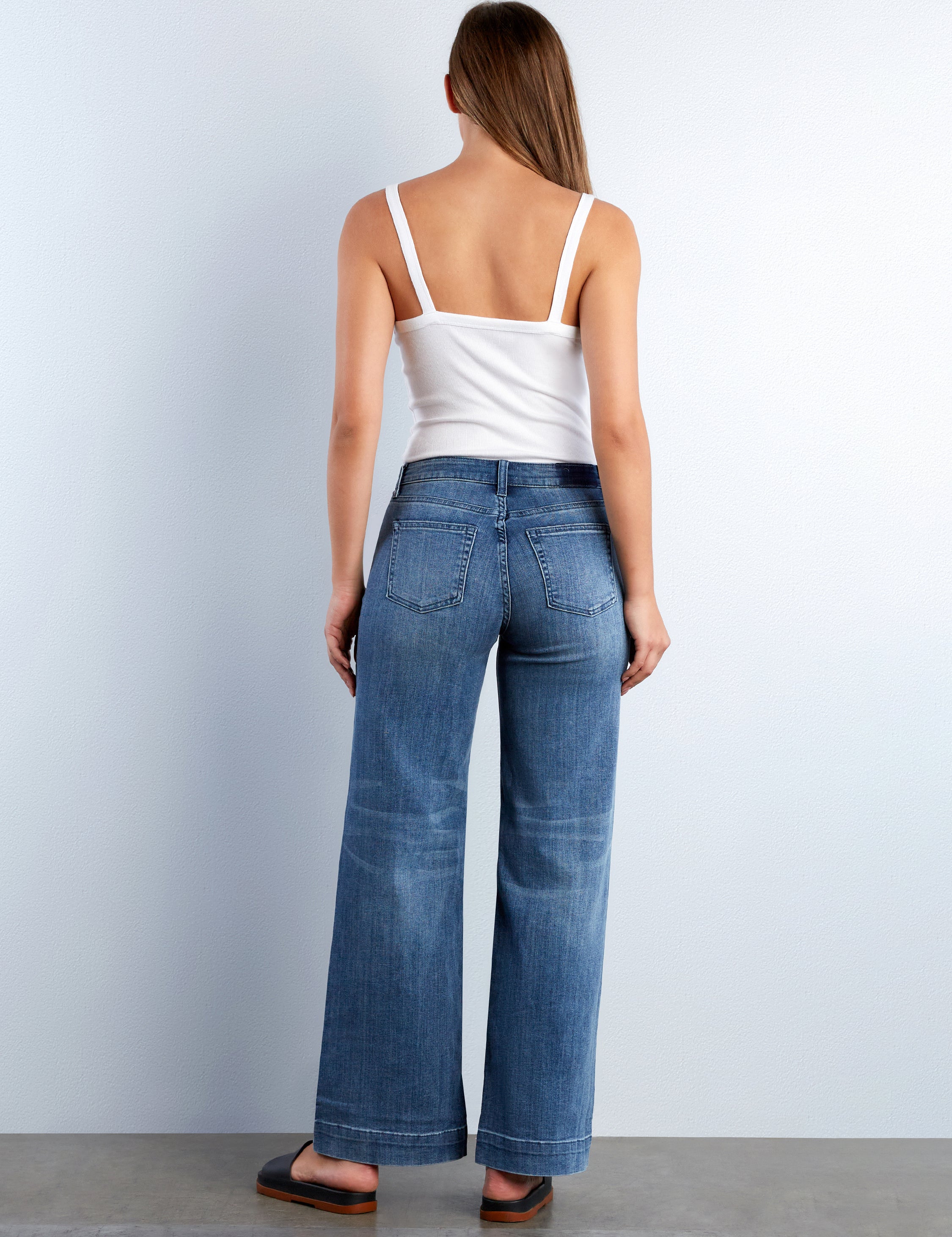 Love Wide-Leg Jeans