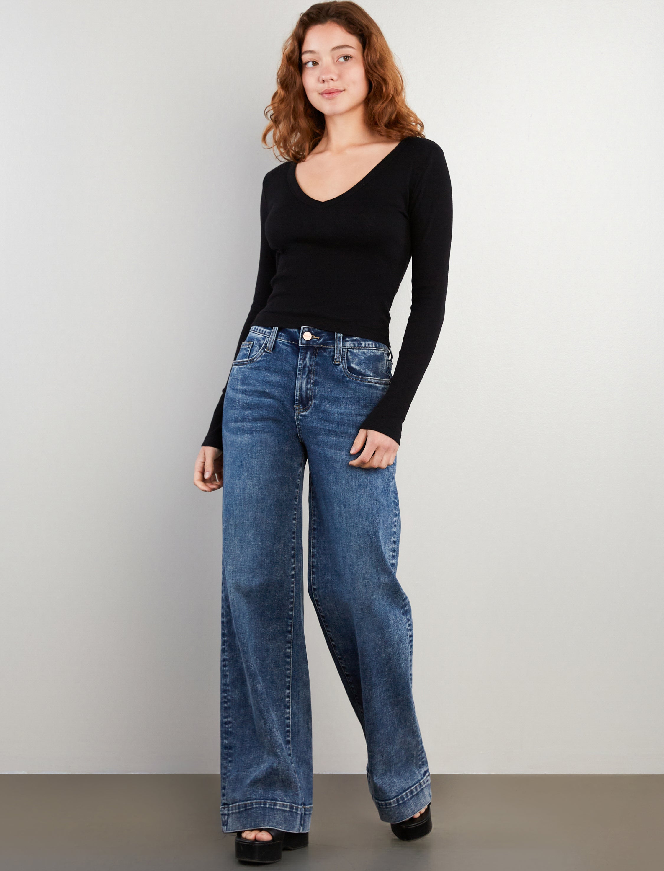 Relaxed Mighty Wide Leg Jeans