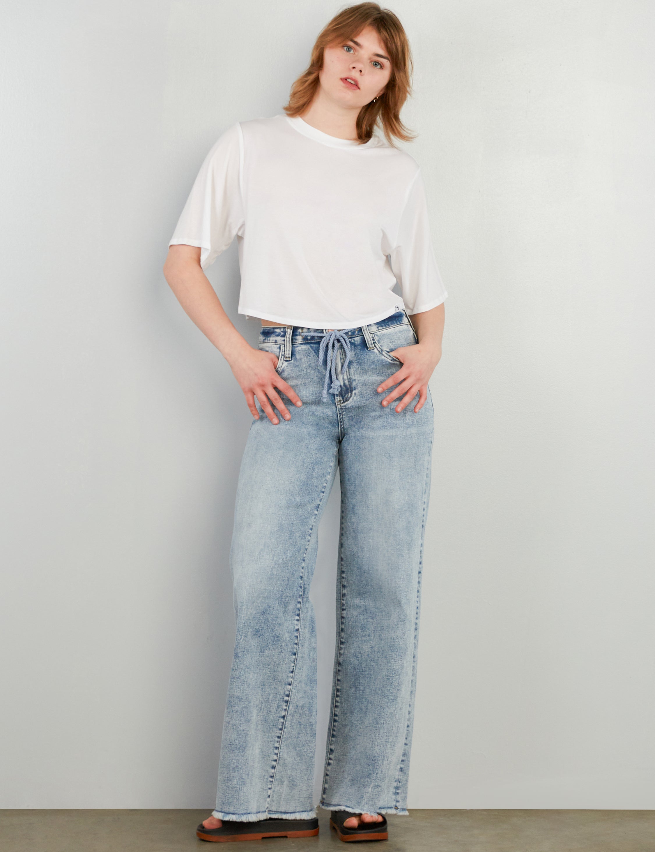 Drawstring Wide Leg Jean