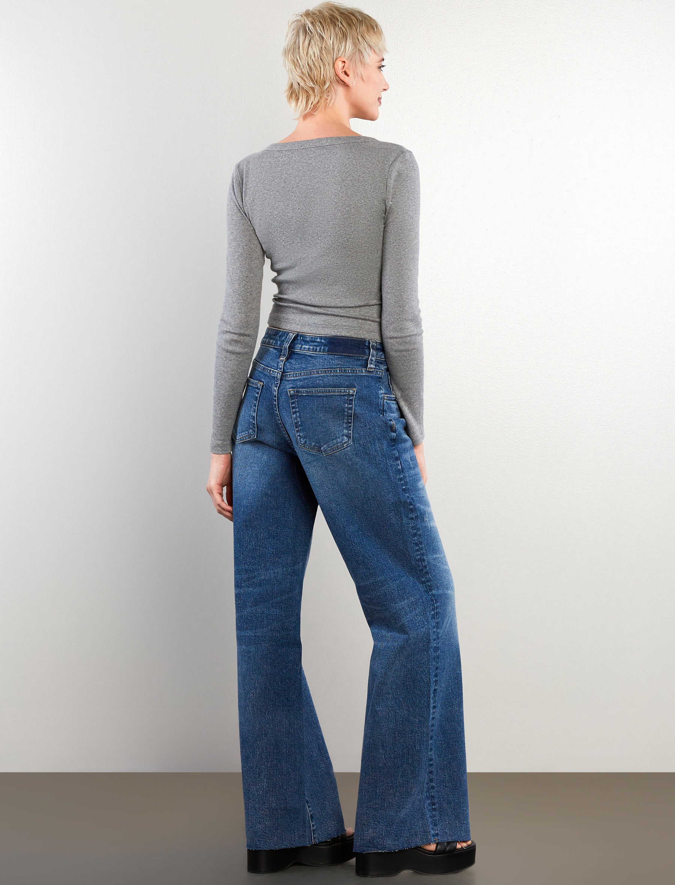 Nora Relaxed Wide Leg Jeans