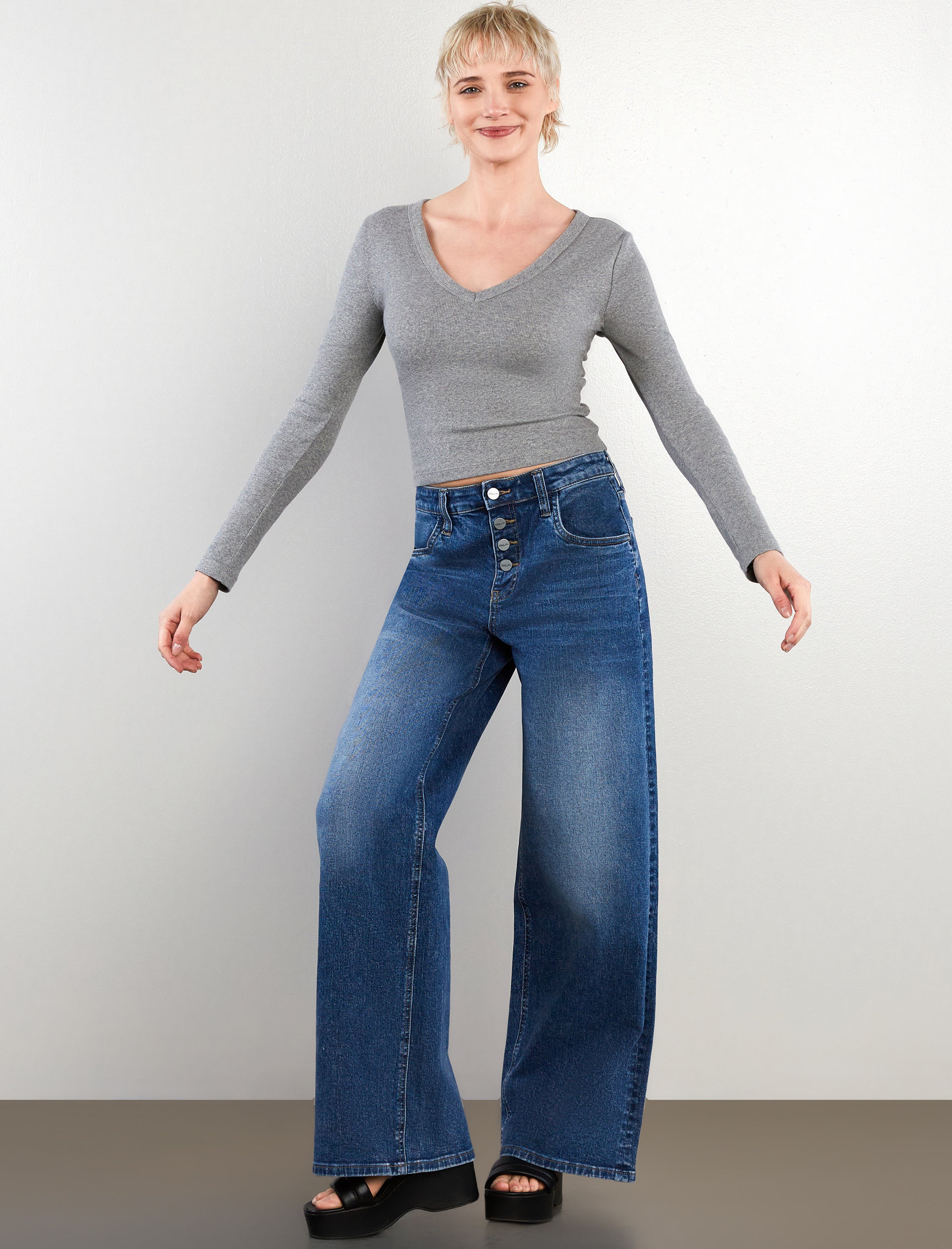 Zoe Wide Leg Jeans