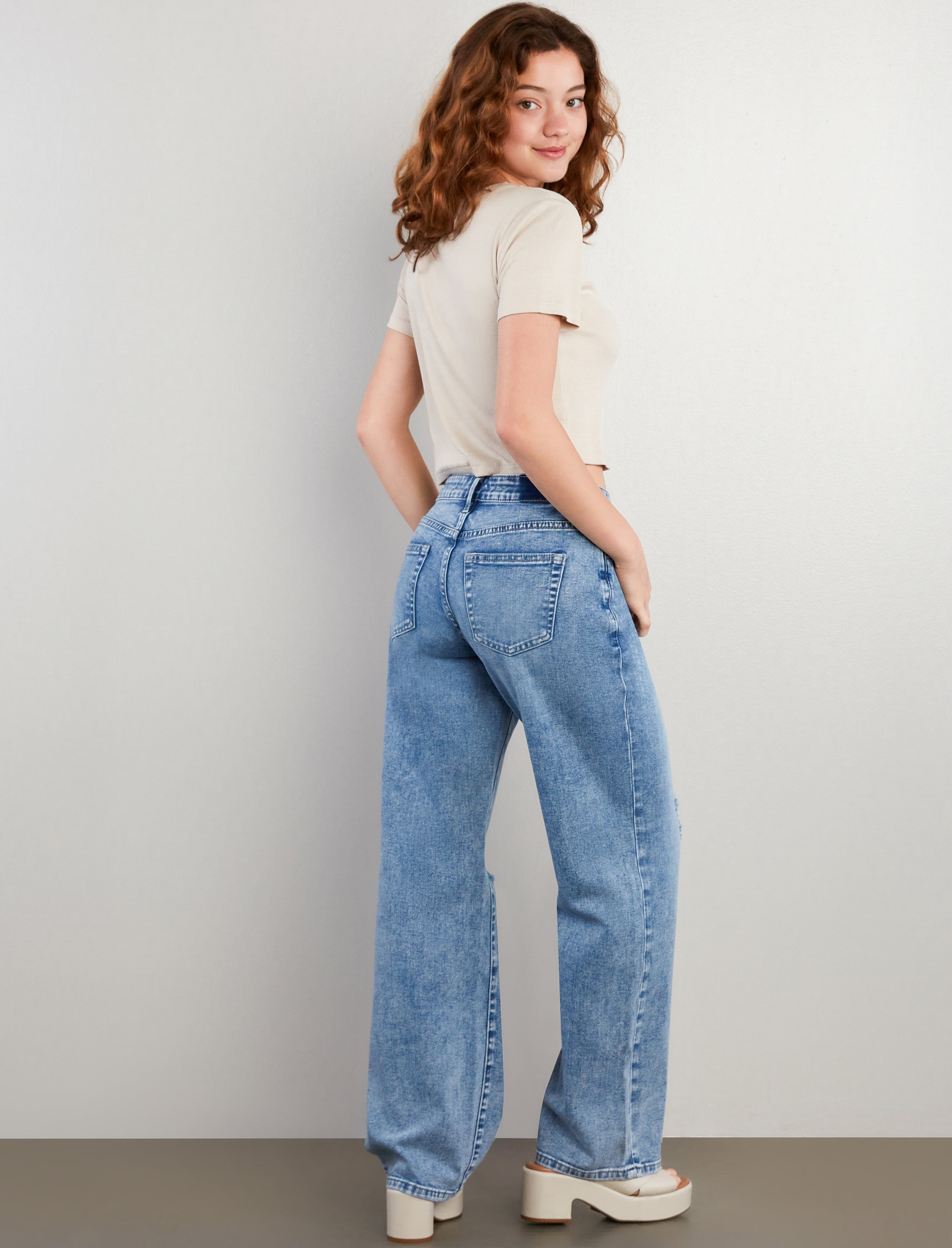 Clever Hi-Rise Straight Jeans