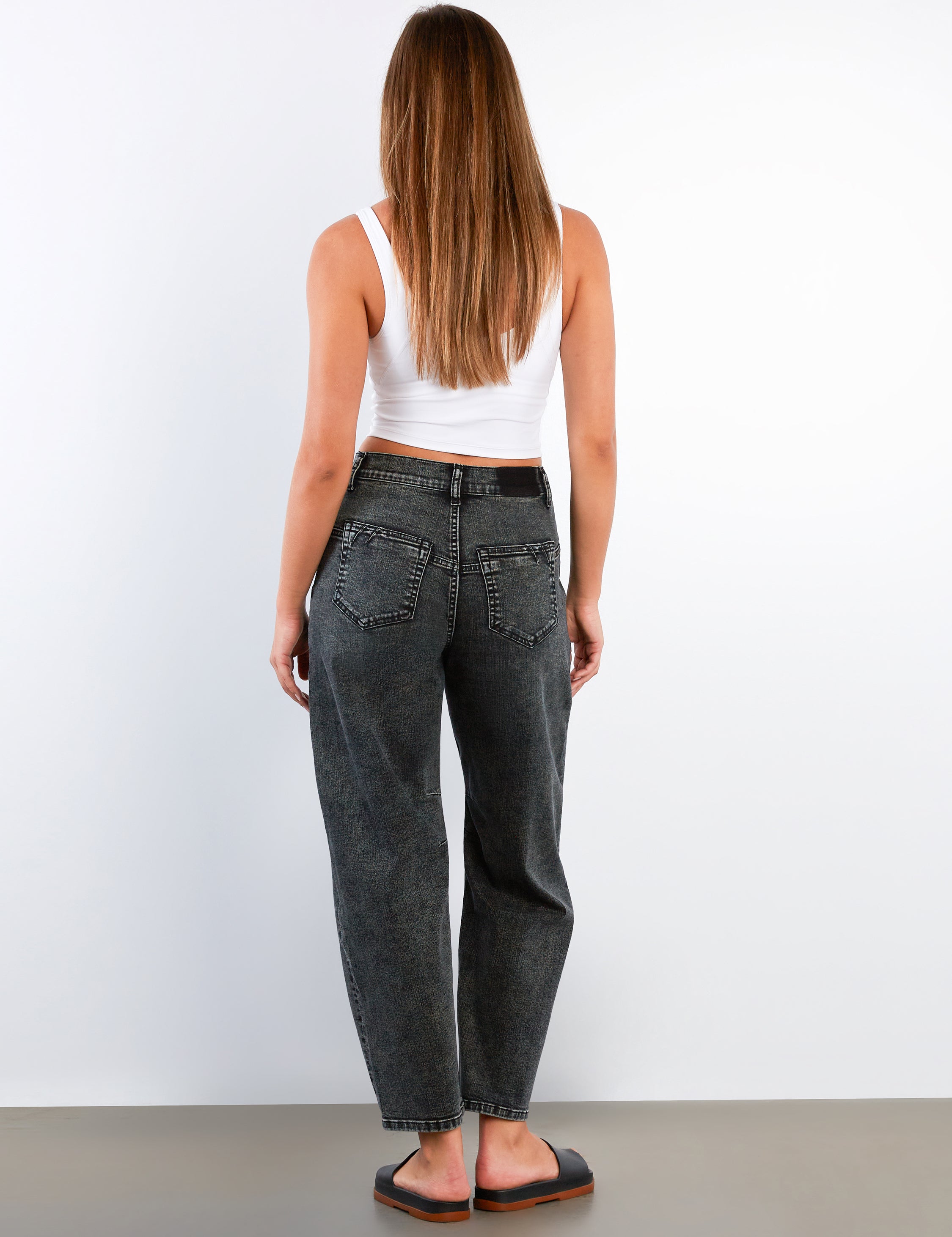 Women's Valerie Straight Barrel Jeans - Hint of Blu