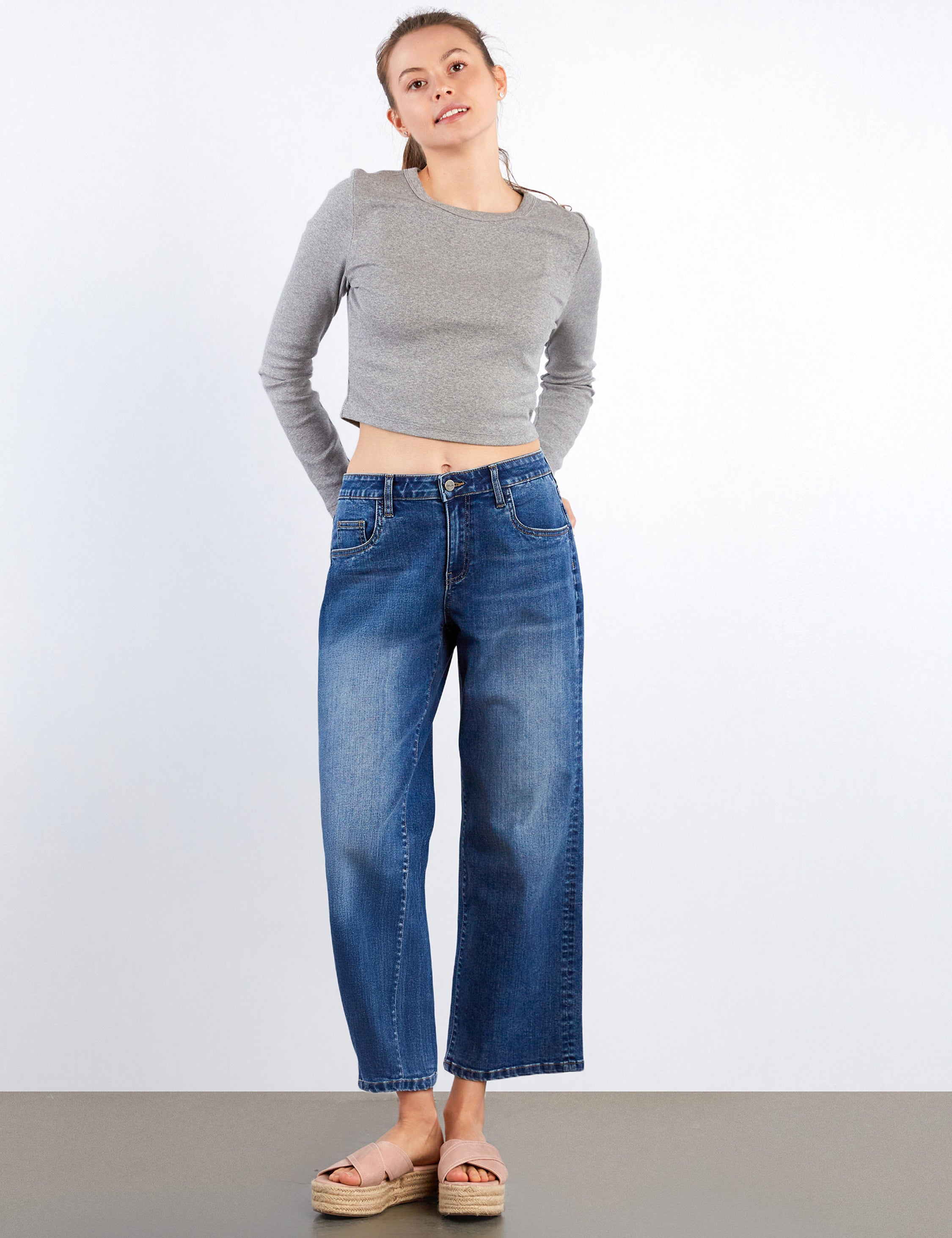 Women's HoB Relaxed Straight Jeans - Hint of Blu
