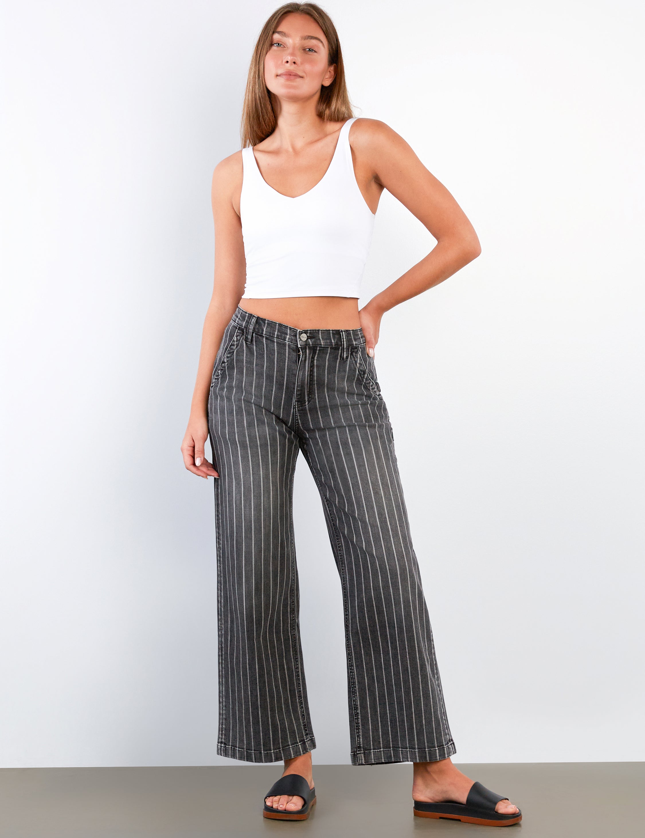 Women's HOB Relaxed Carpenter Jeans - Hint of Blu