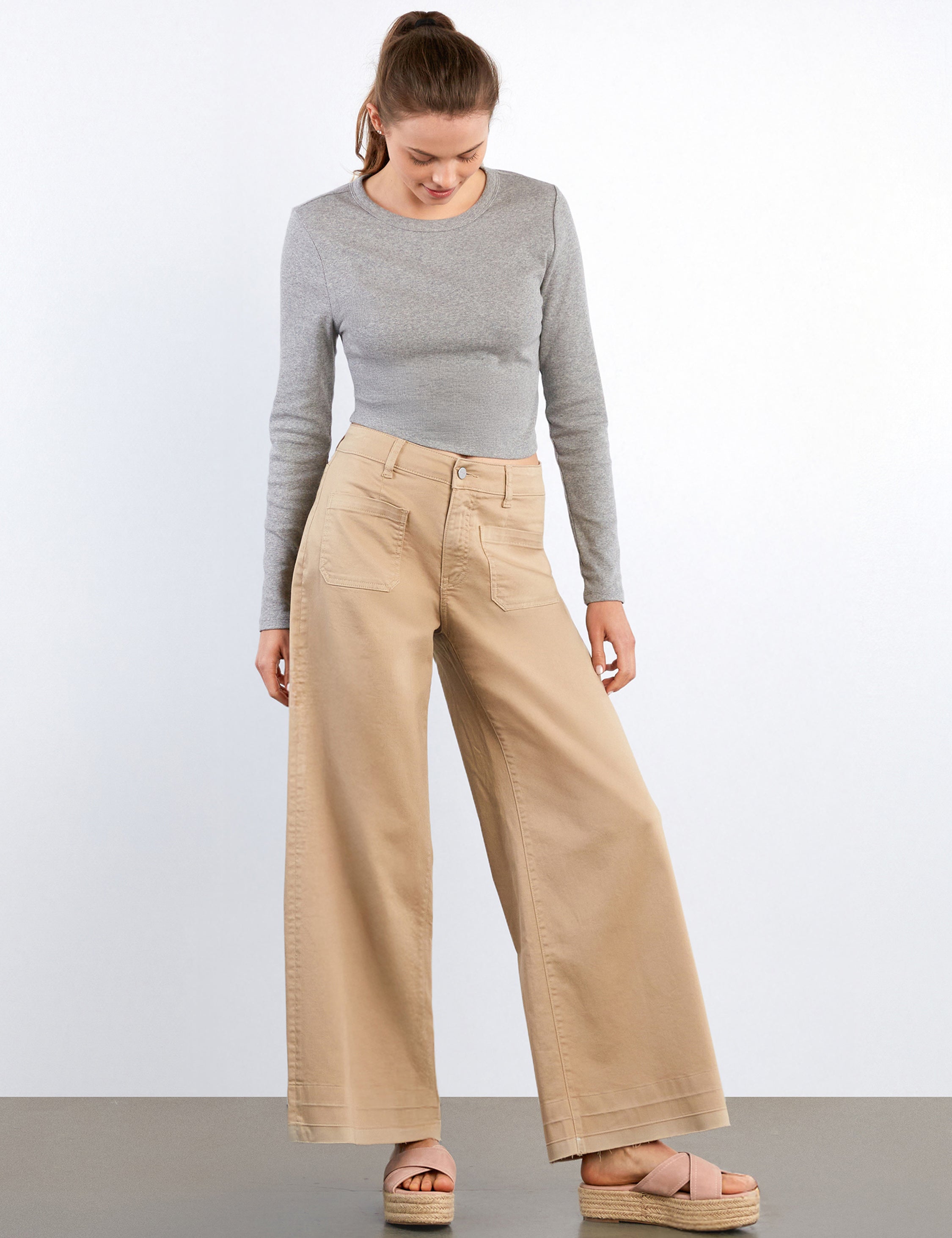 Lucy Wide-Leg Patch Pocket Jeans