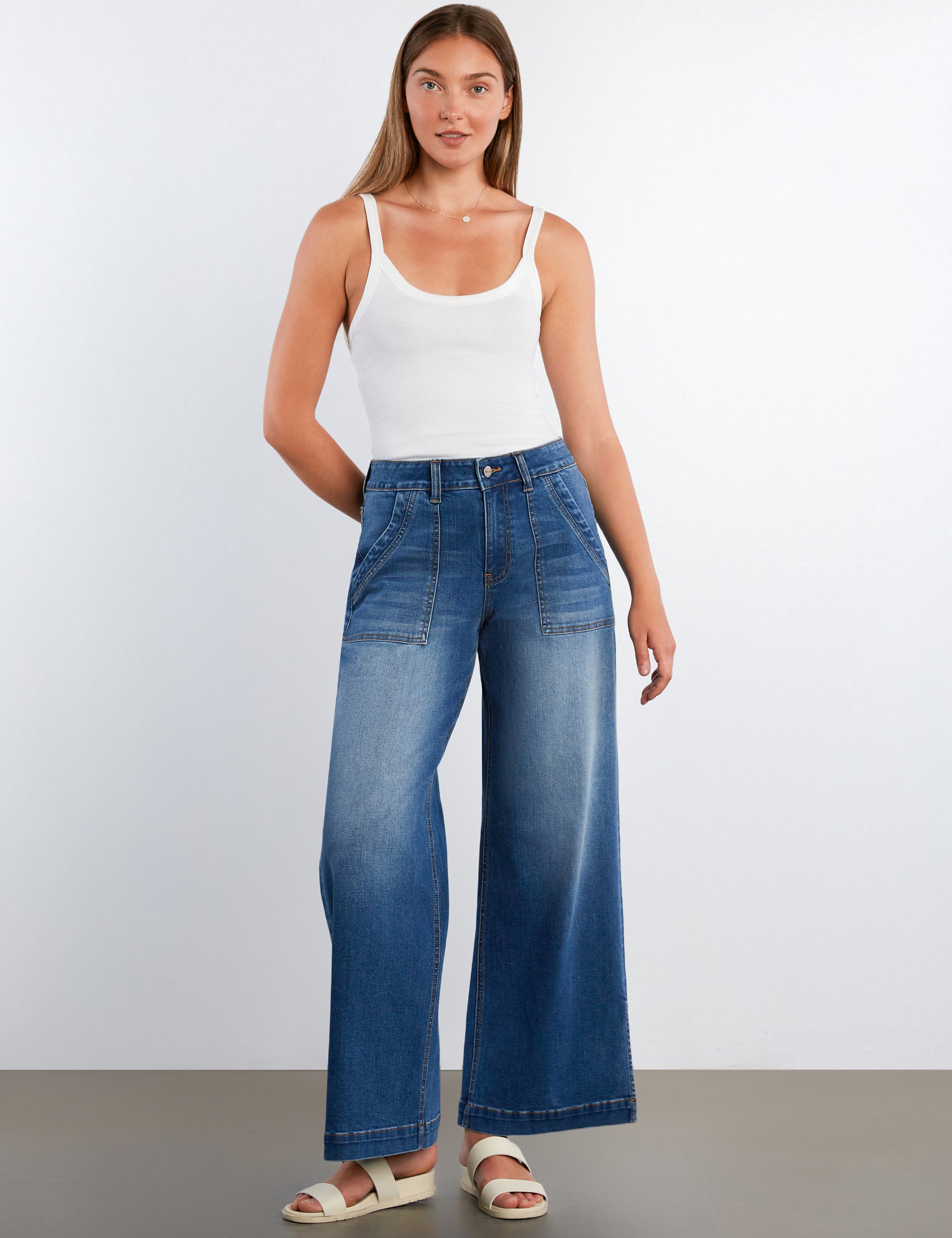 Women's Jackie High-rise Jeans - Hint of Blu