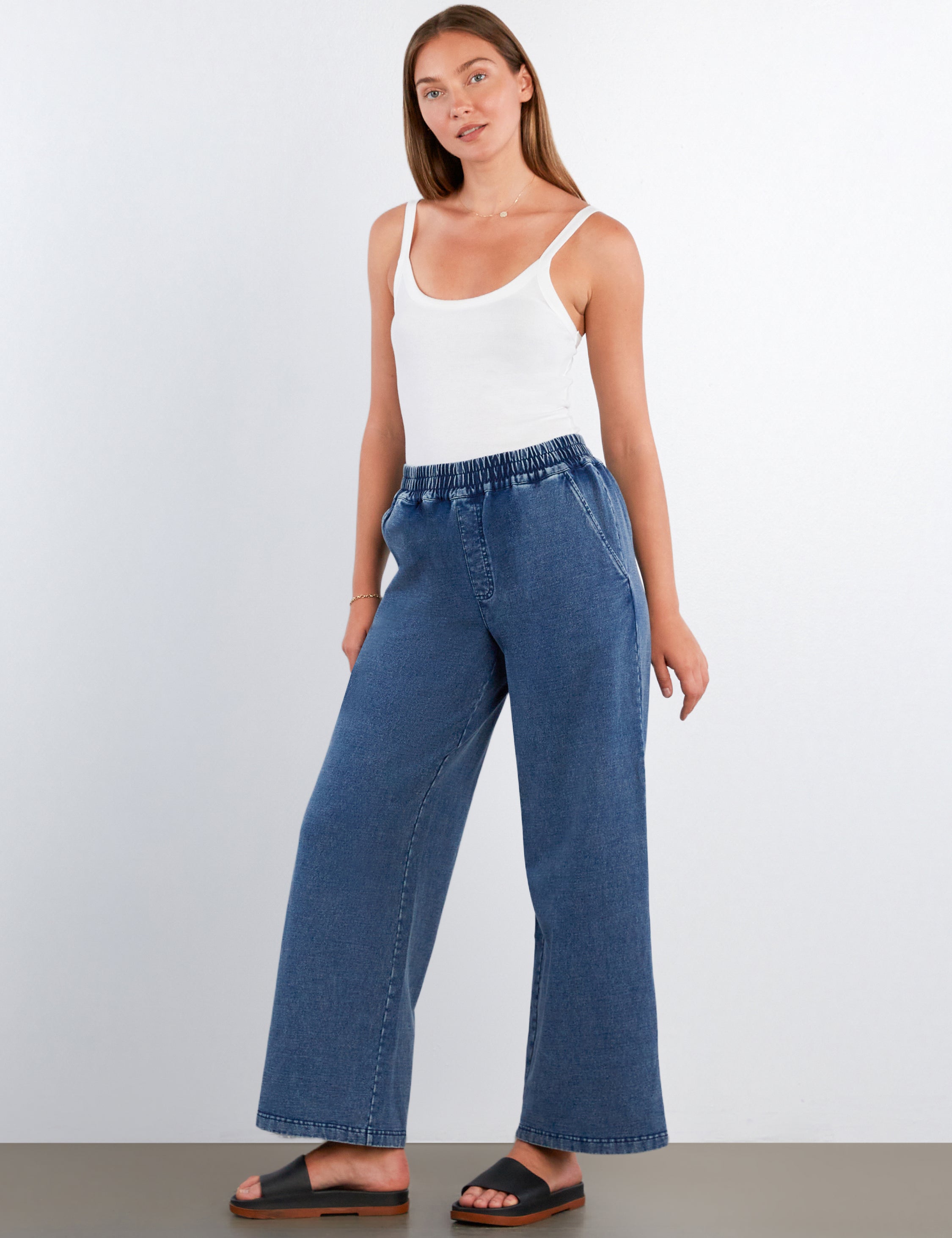 Women's Button Free Knit Denim Striped Jeans - Hint of Blu