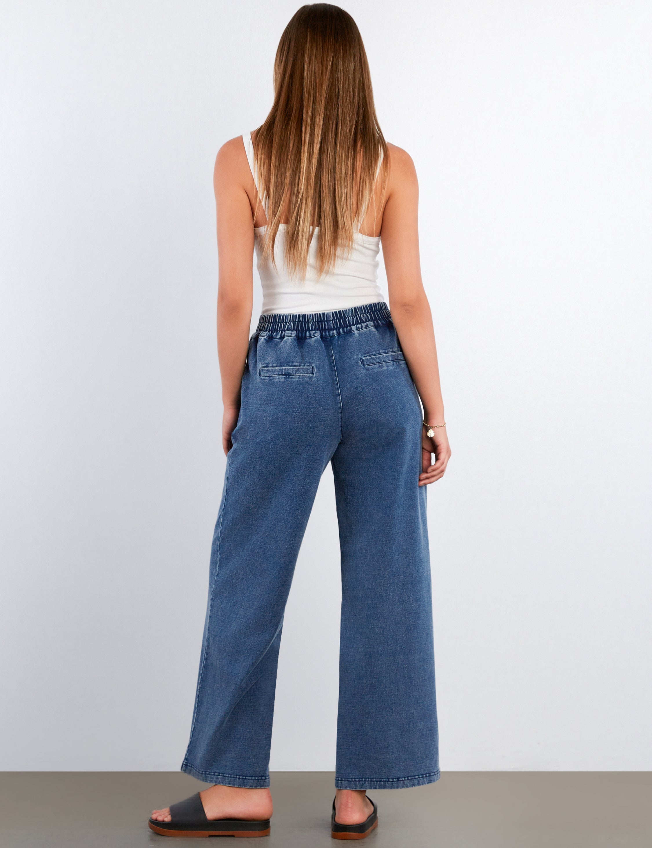 Women's Button Free Knit Denim Striped Jeans - Hint of Blu