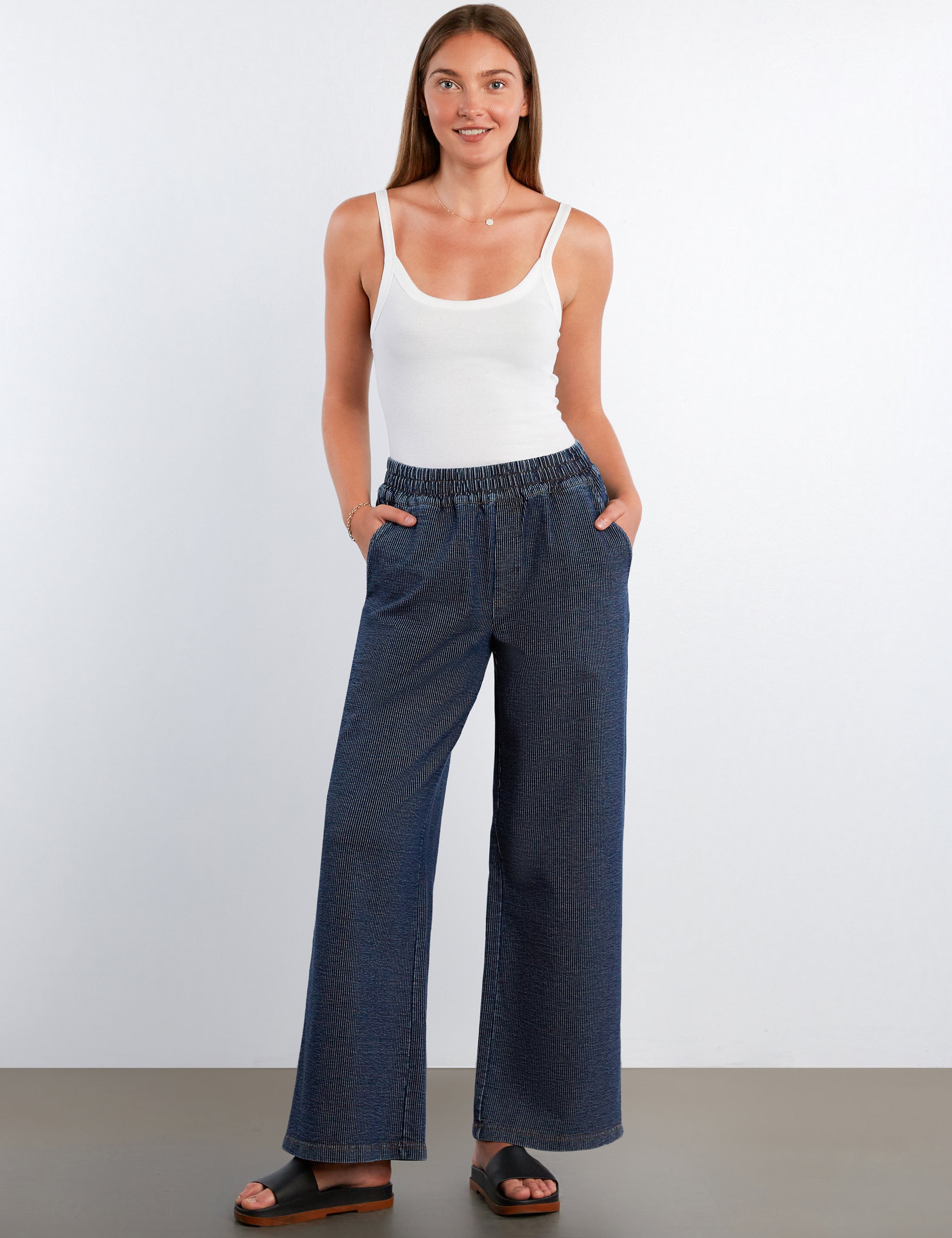 Women's Button Free Knit Denim Striped Jeans - Hint of Blu