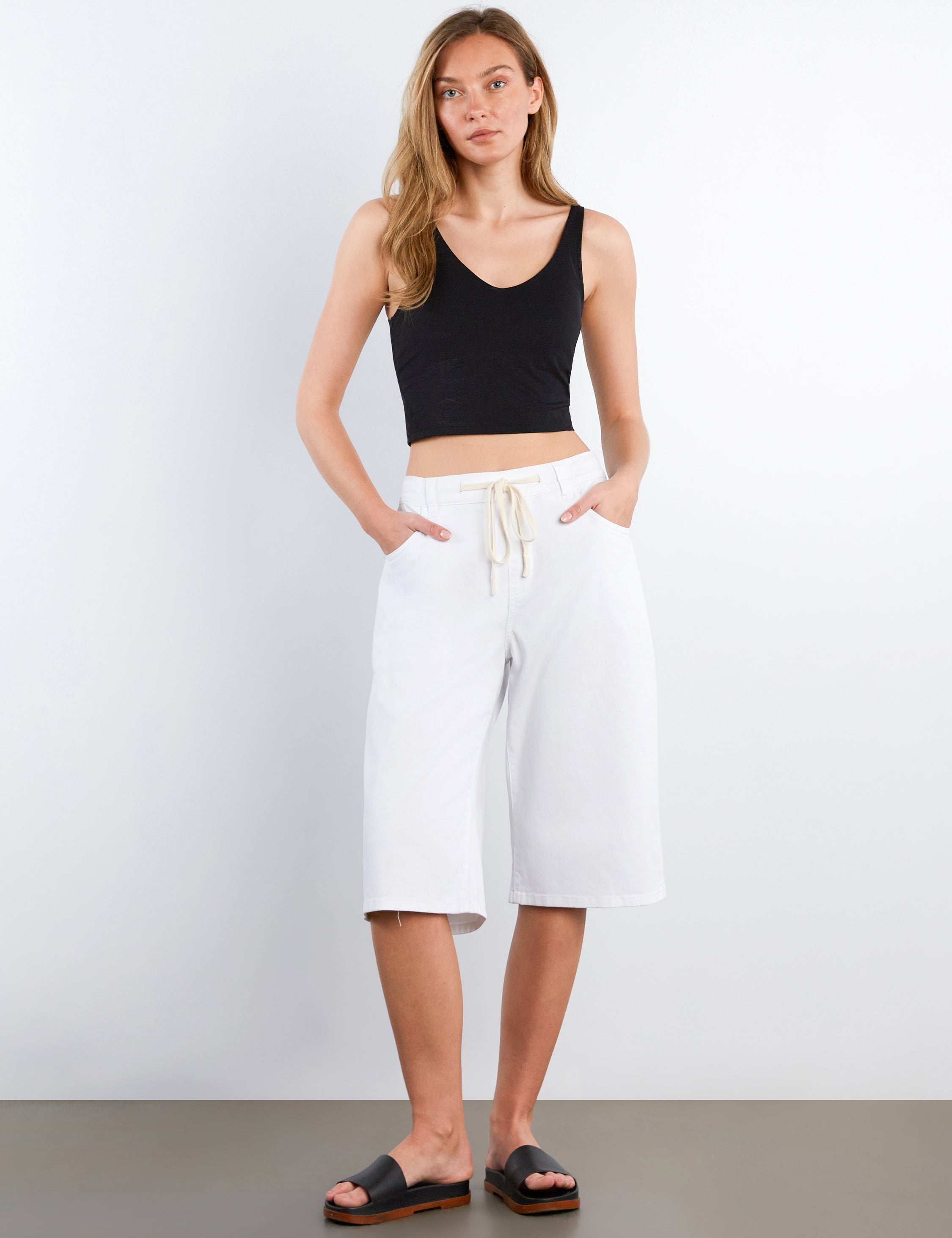 HOB Tie Shorts