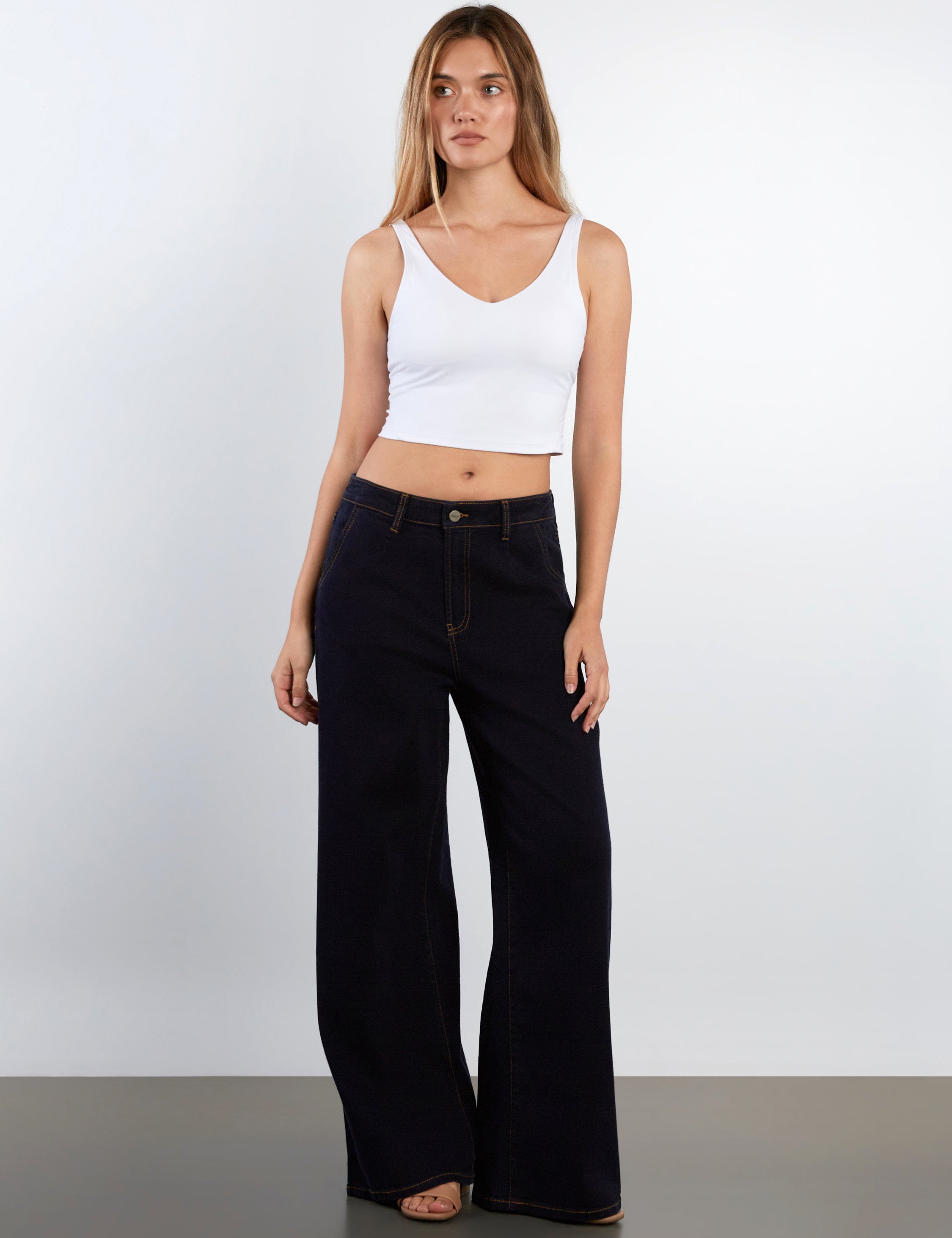 Tuck & Go Straight Jeans