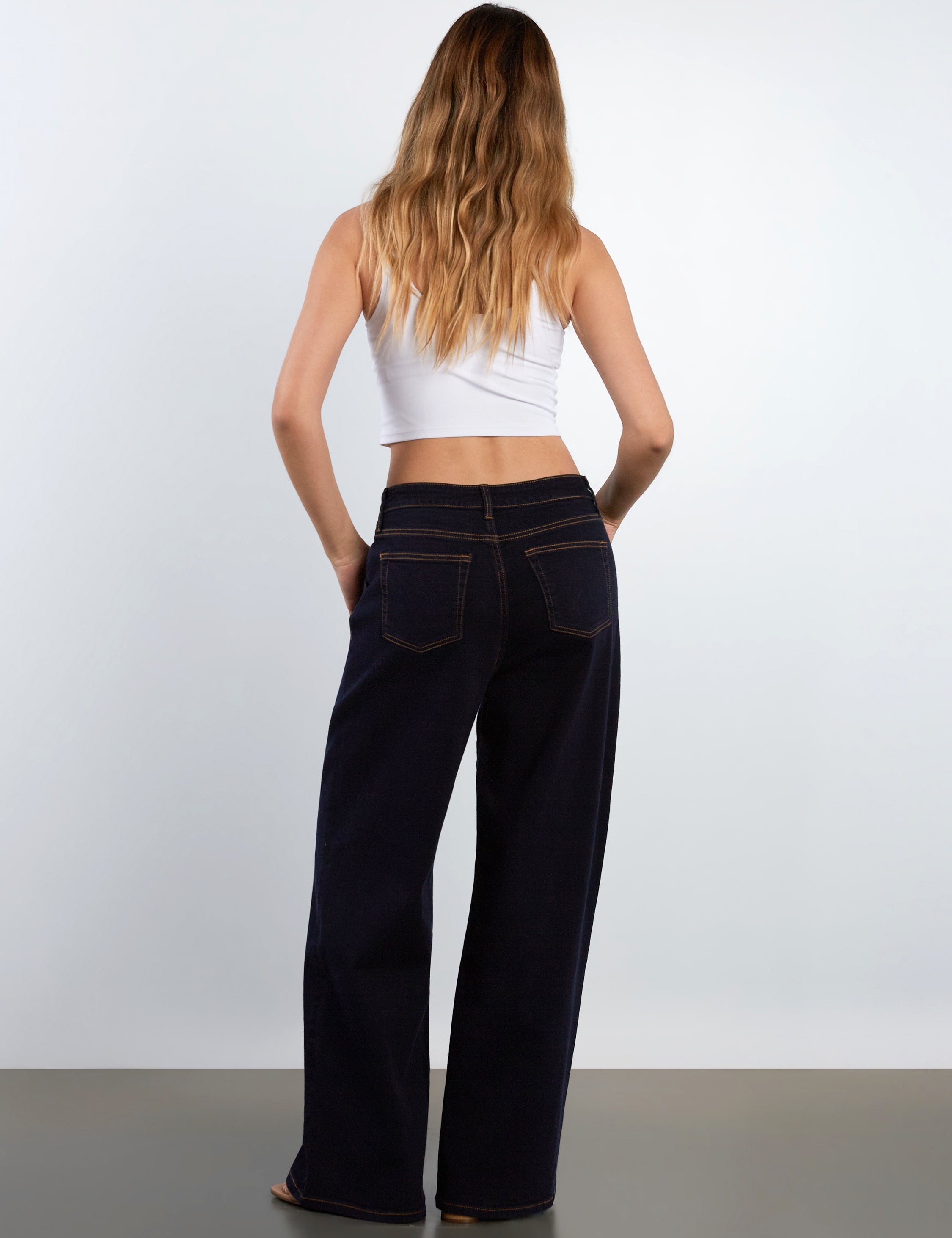 Tuck & Go Straight Jeans